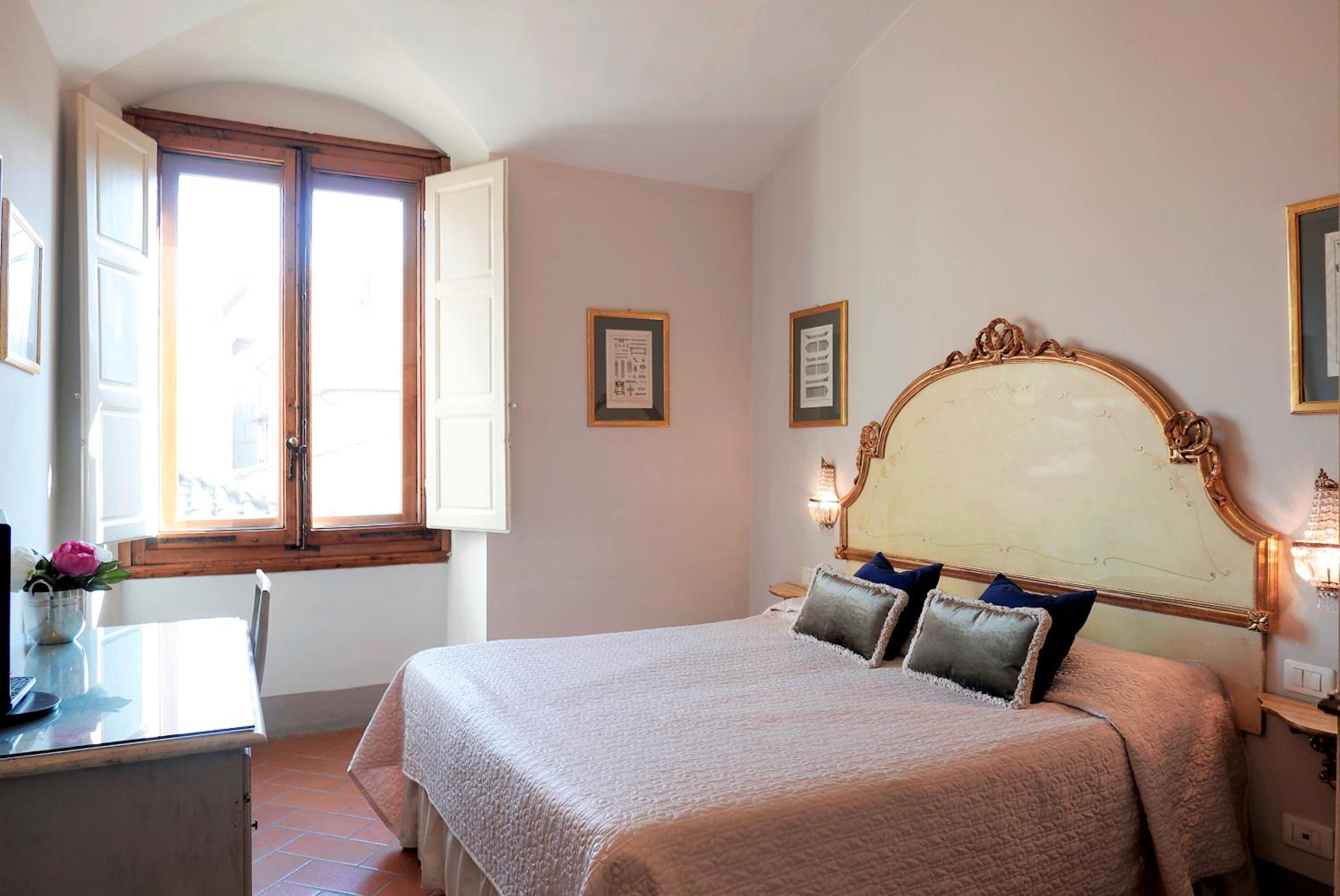 Relais Cavalcanti Guest House