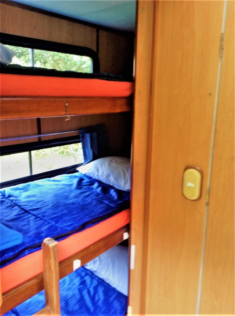 LA MESETA DE TOMINE CAMPER