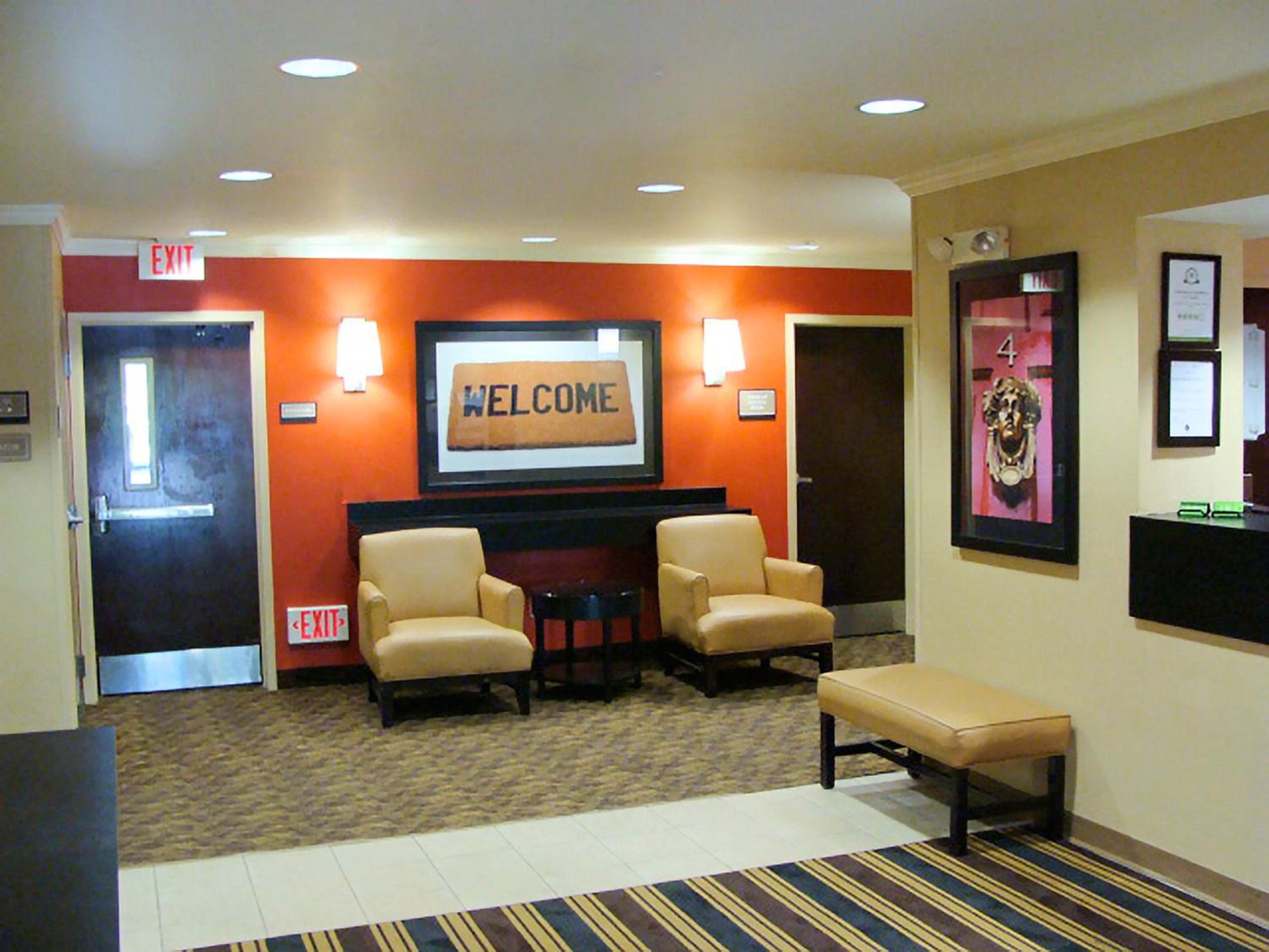 Elizabeth Vacations - Extended Stay America Suites - Elizabeth - Newark Airport - Property Image 5