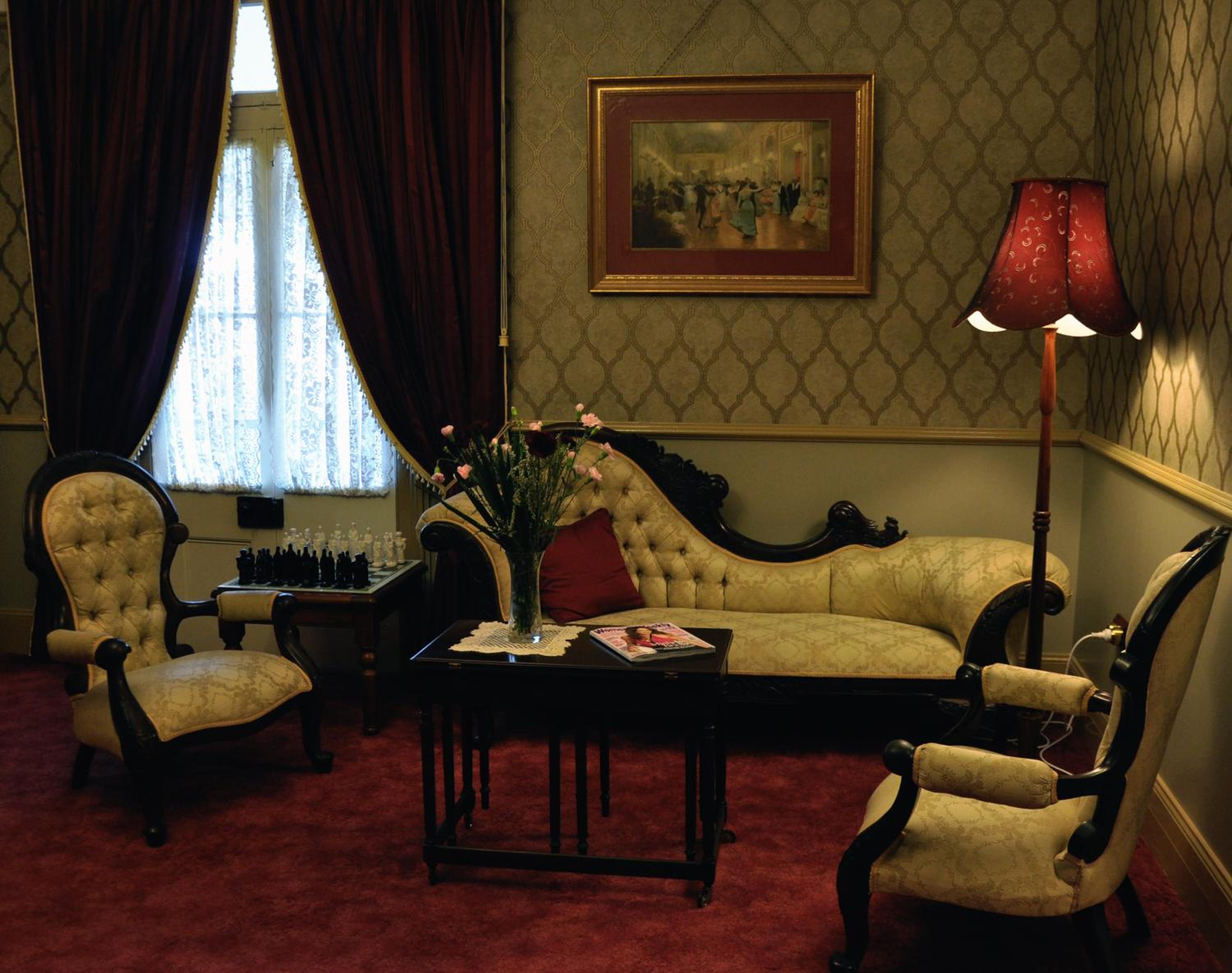 lounge