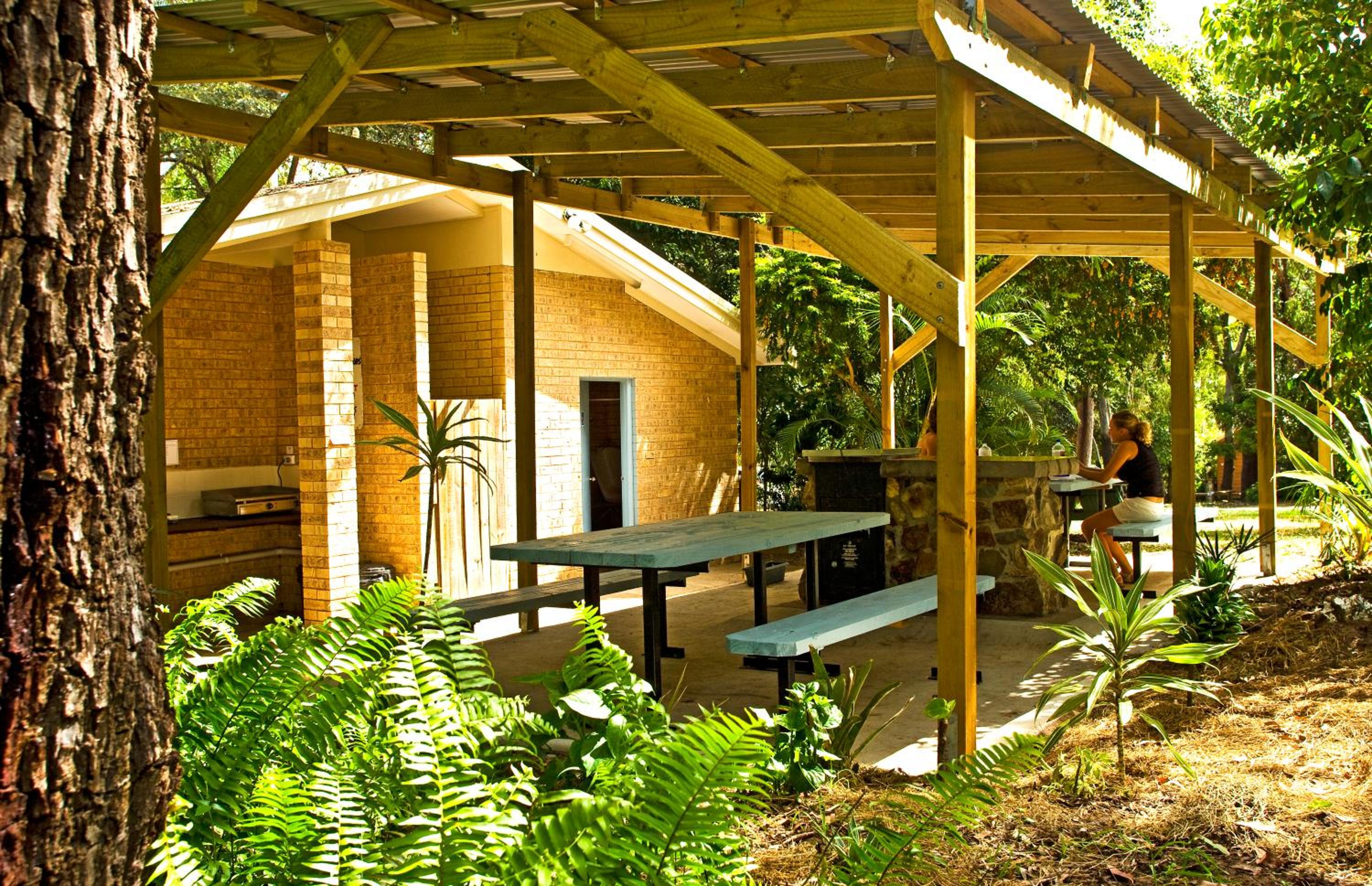 1770 Holiday Village