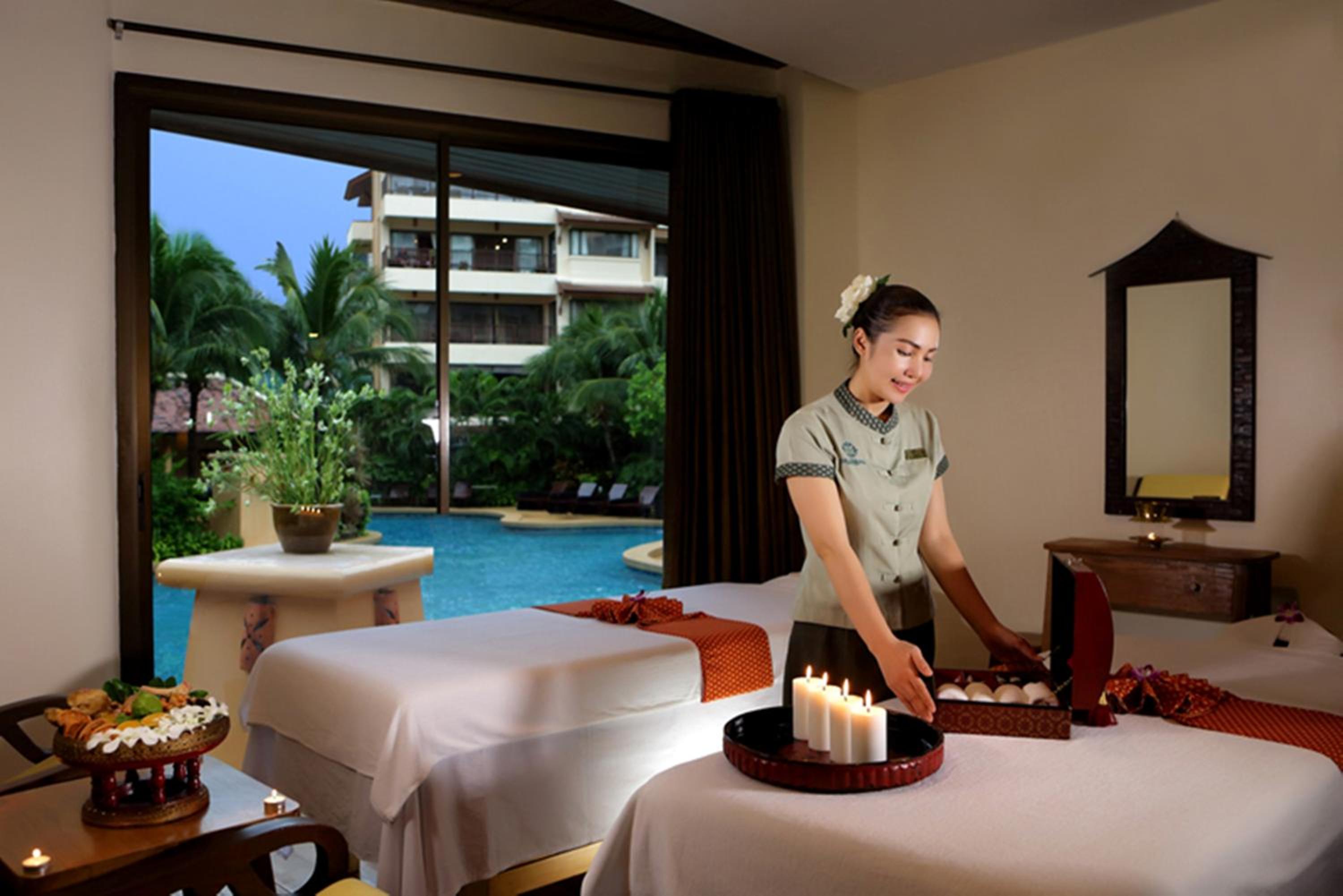Paradise Pool Villa Pattaya in Tropicana Village