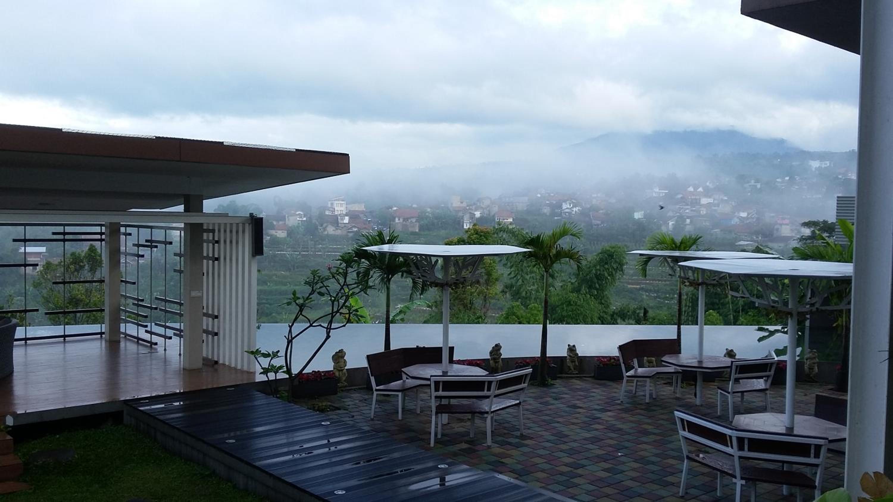 outdoor BBQ area