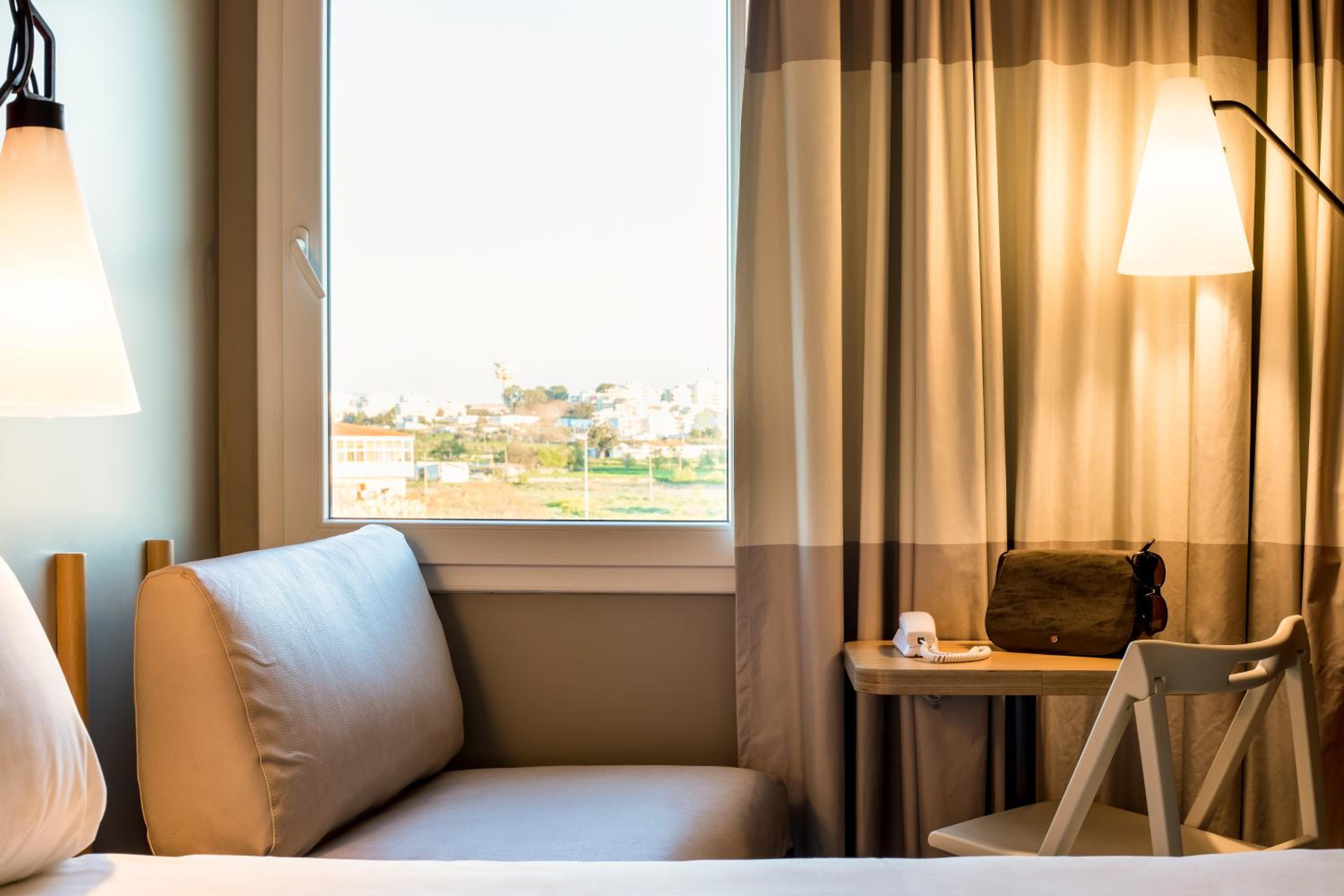 Hotel ibis Faro Algarve - Image 2