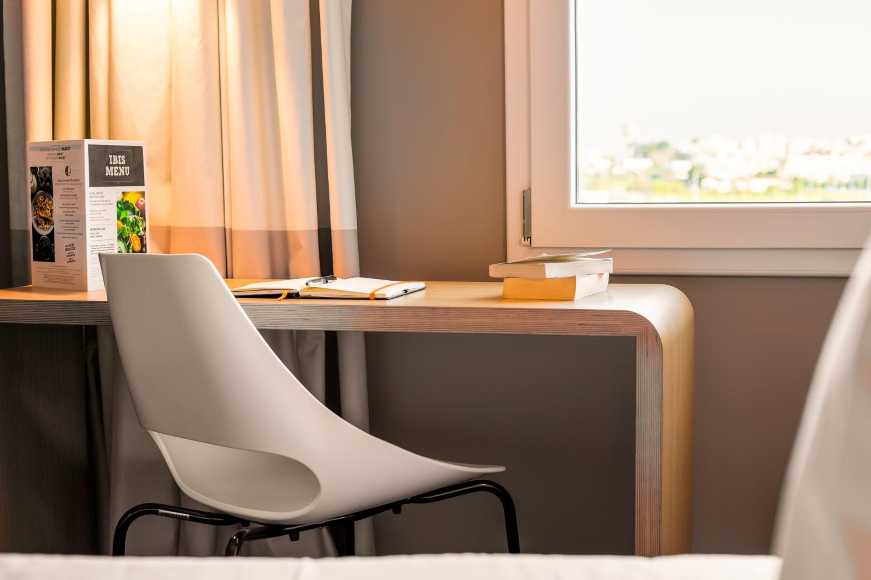Hotel ibis Faro Algarve - Image 4