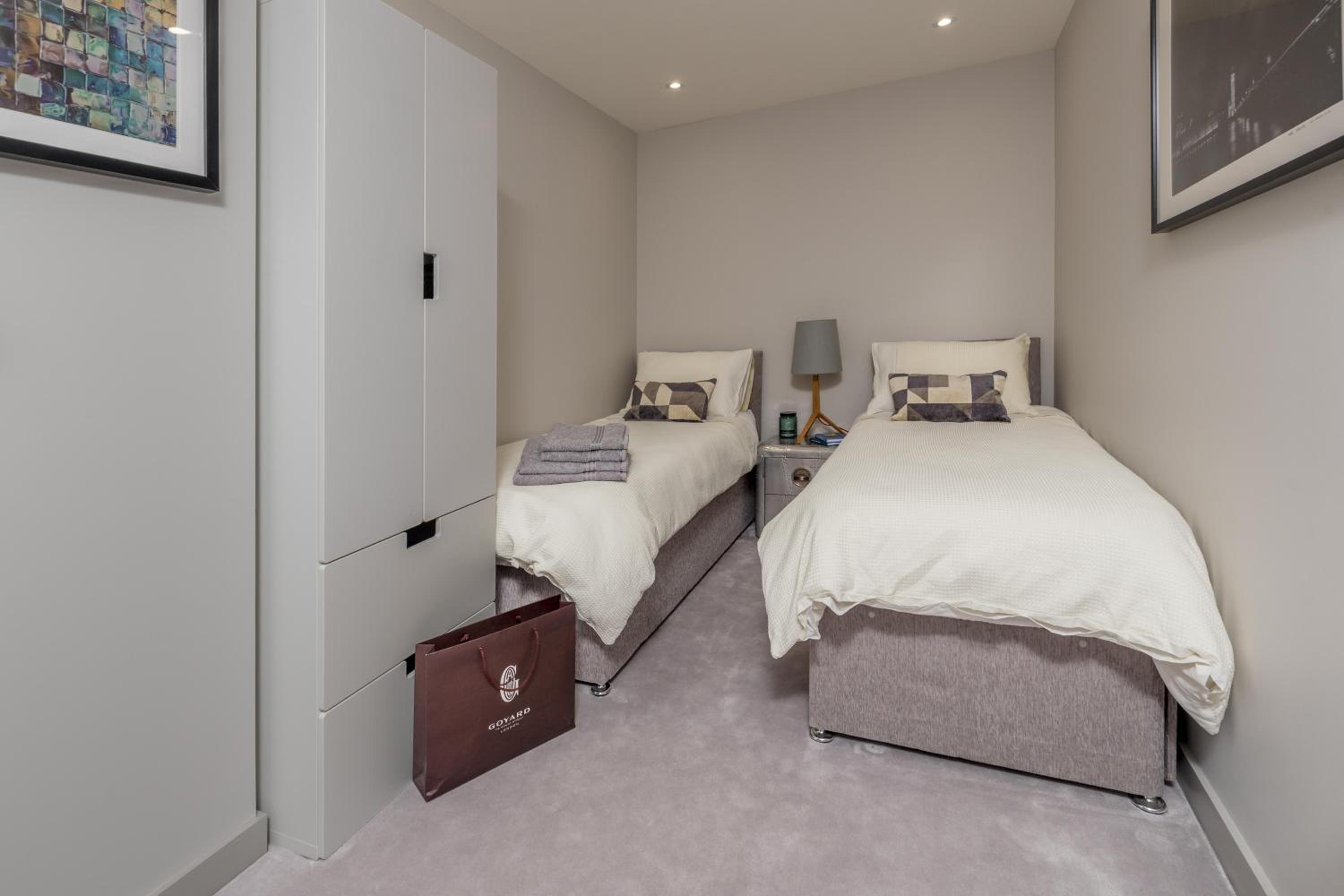 Esquire Apartments Ealing