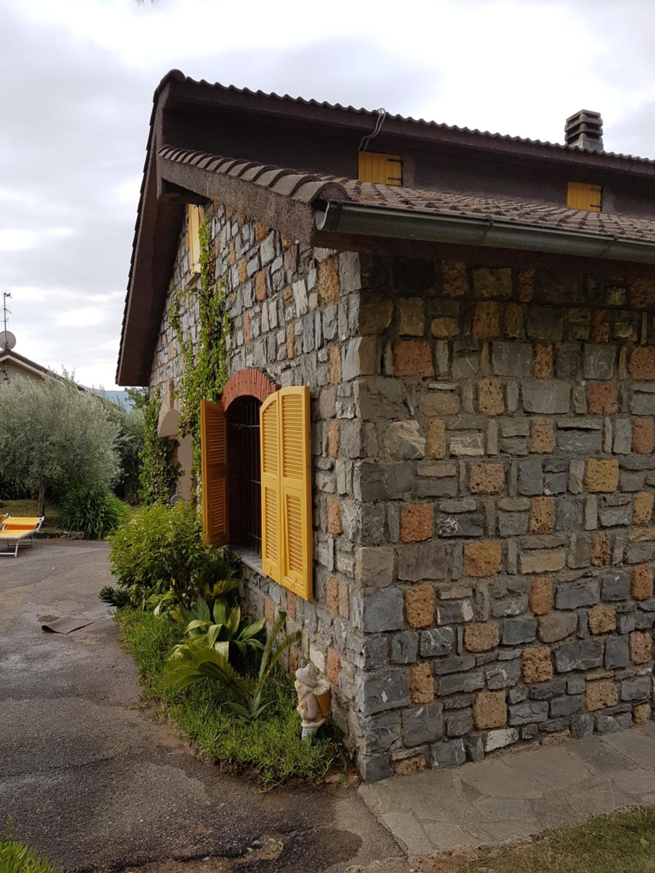 Photo 35