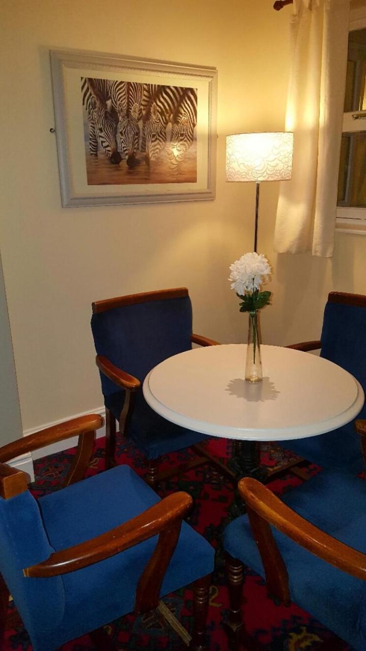 Crewe Vacations - The Waverley Hotel - Property Image 6