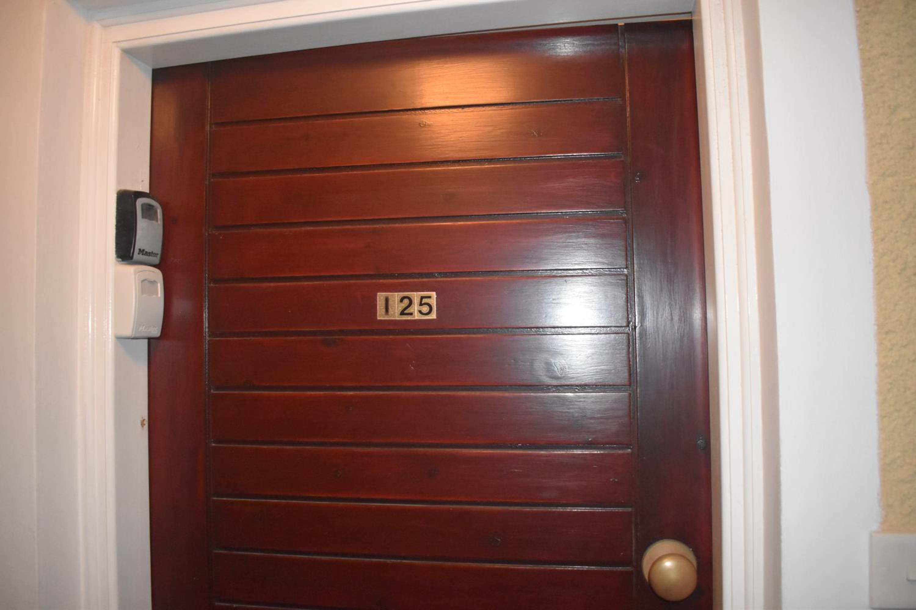 Sirena Sunrise Apartment 125