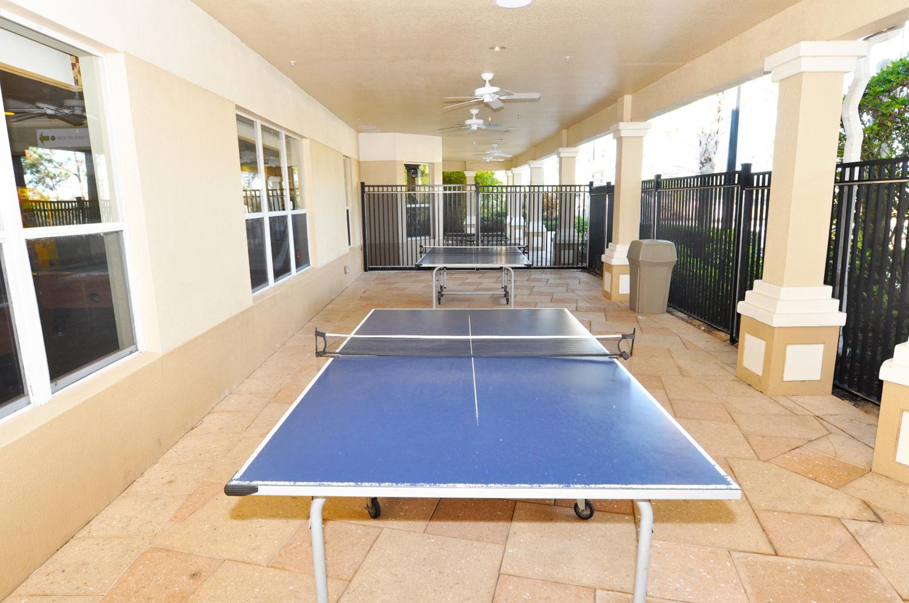 Windsor Hills Resort 2 Miles to Disney 6-Bedroom 4-Bathrooms Villa with Private Pool and Spa