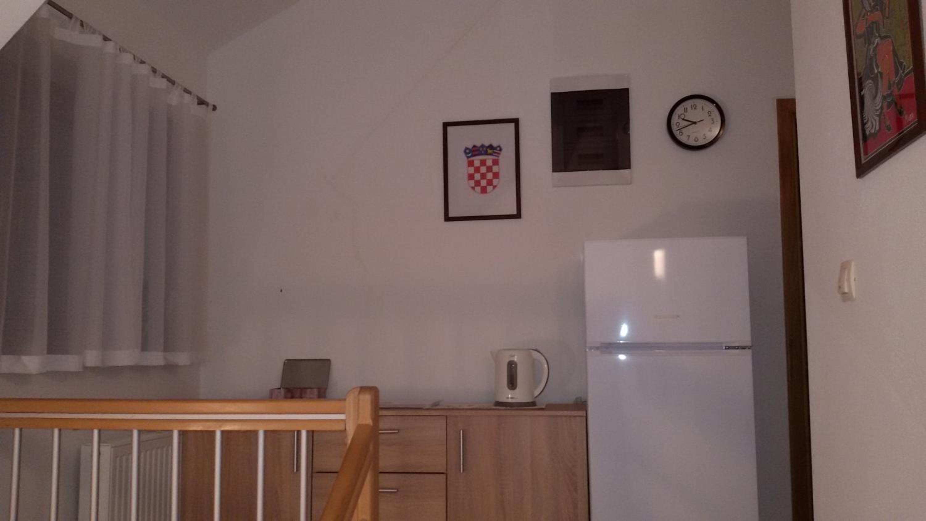 Photo 32