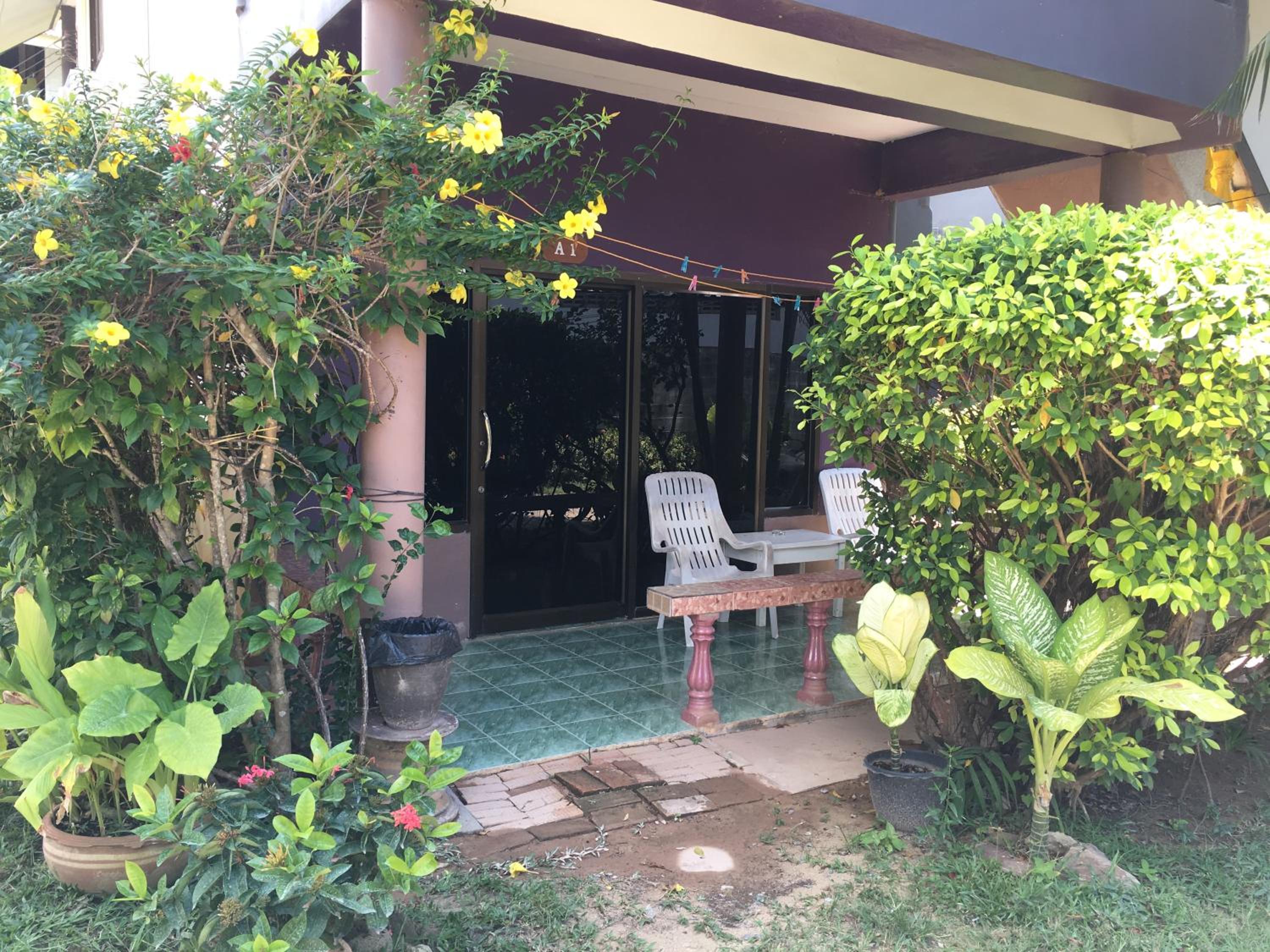 Lanta Garden Home