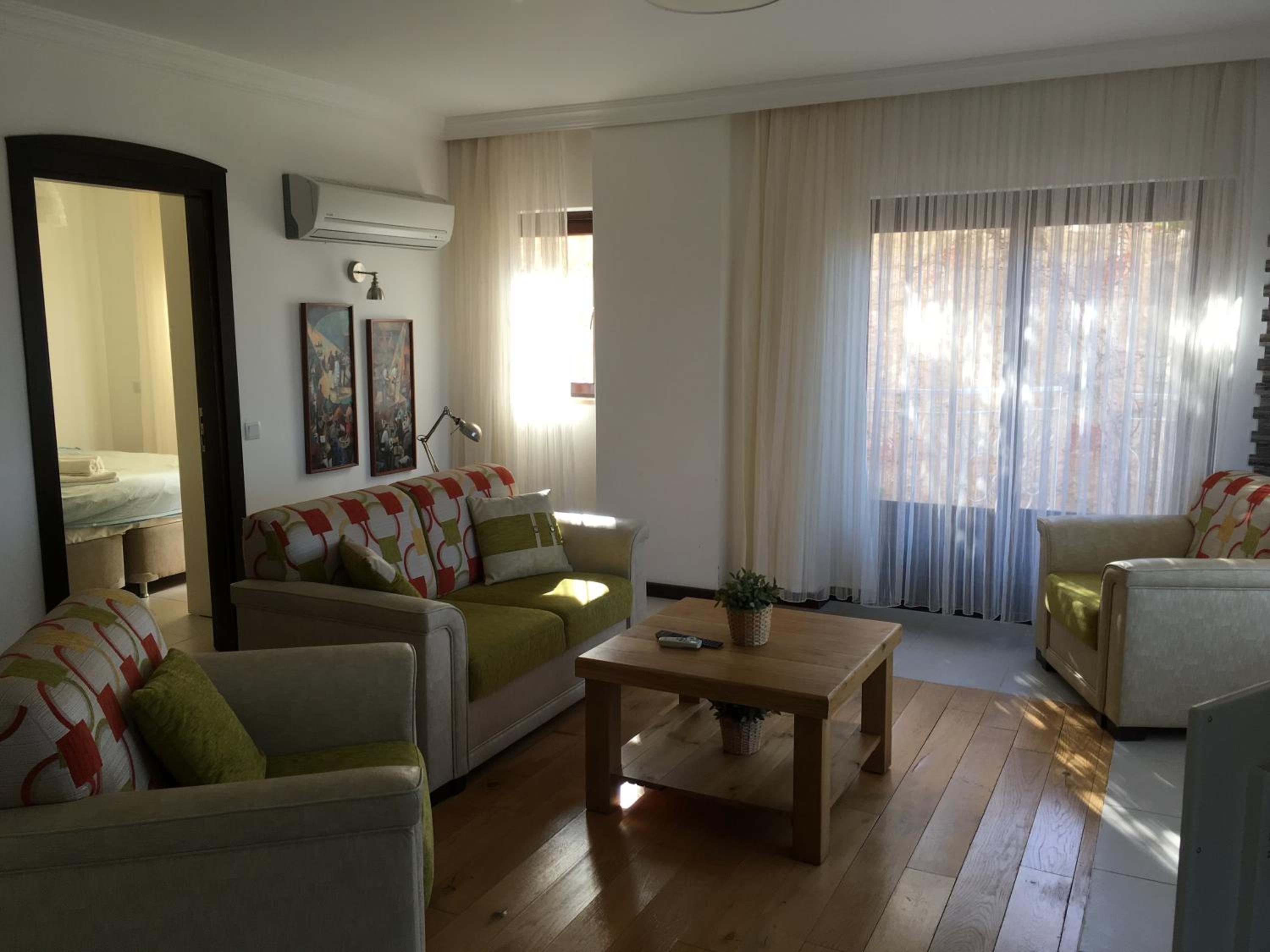 Derya Beach Apartment - Image 19
