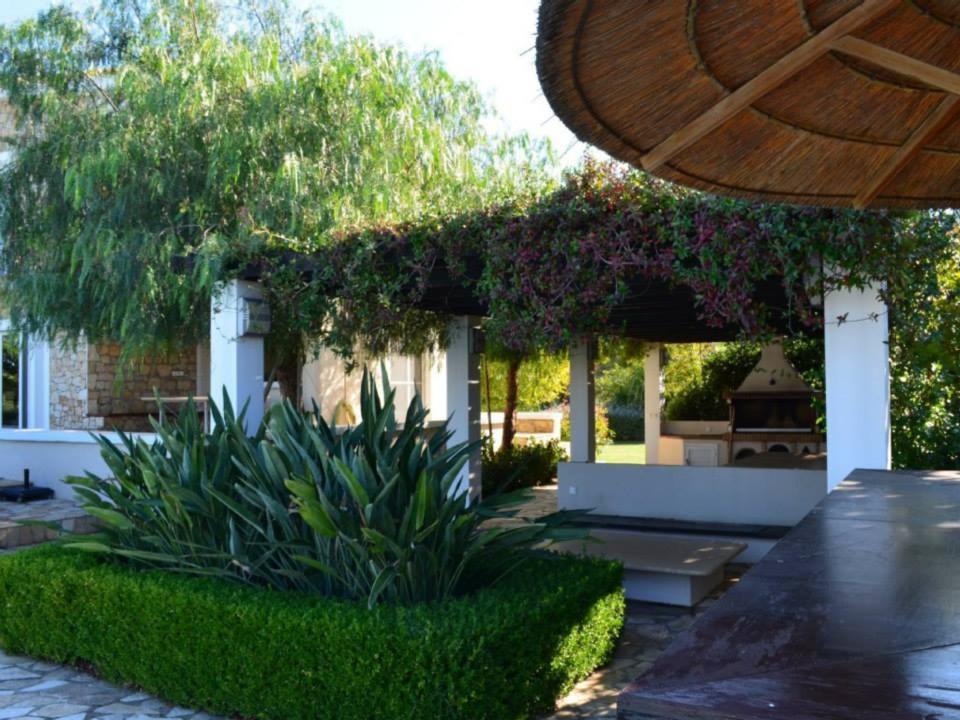 Luxury Villa Flora Kiparissia view 5