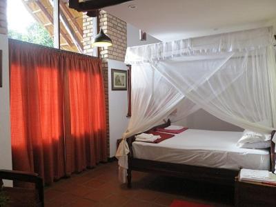Simbamwenni Lodge and Camping