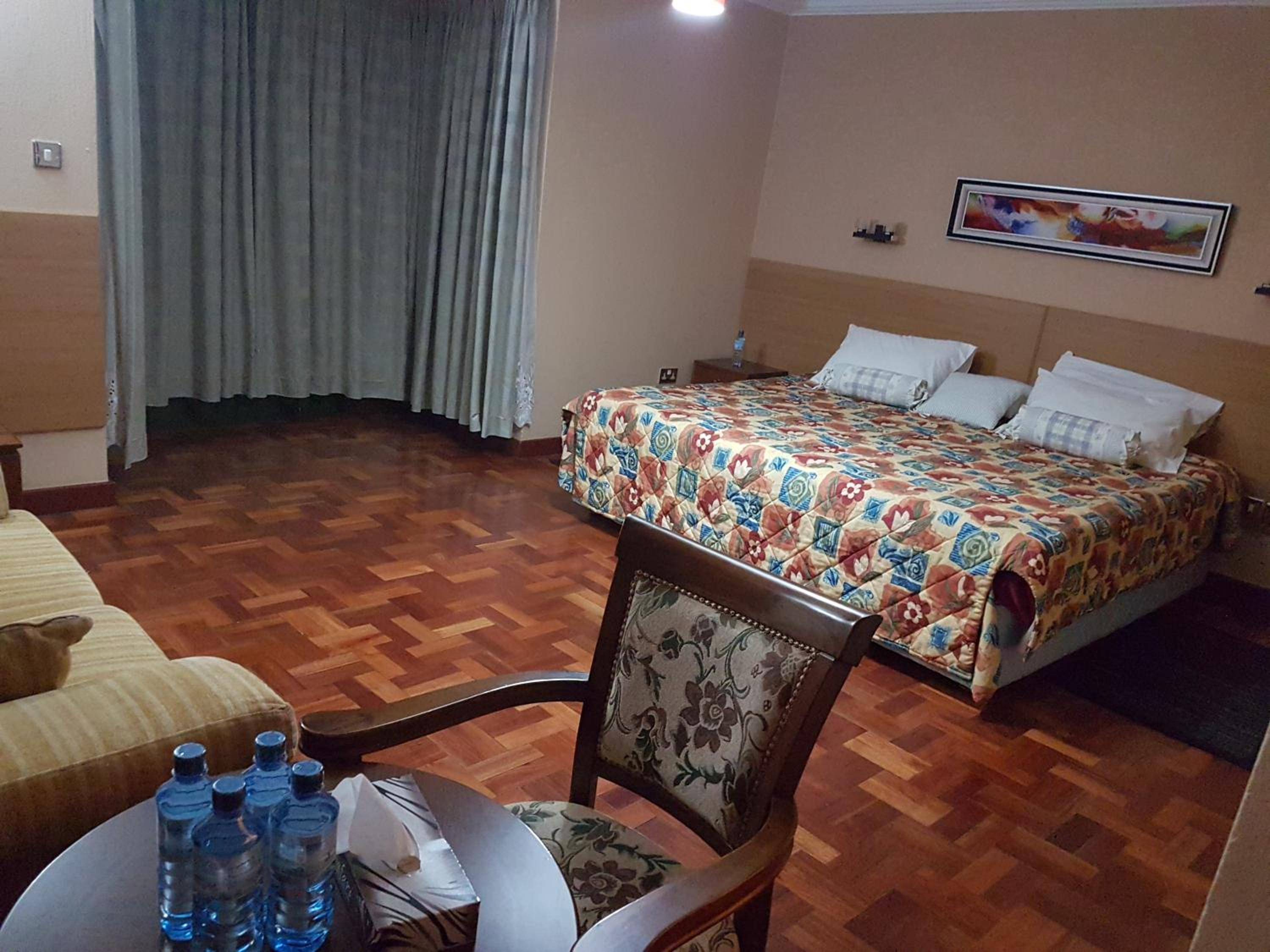 Spurwing Guest House