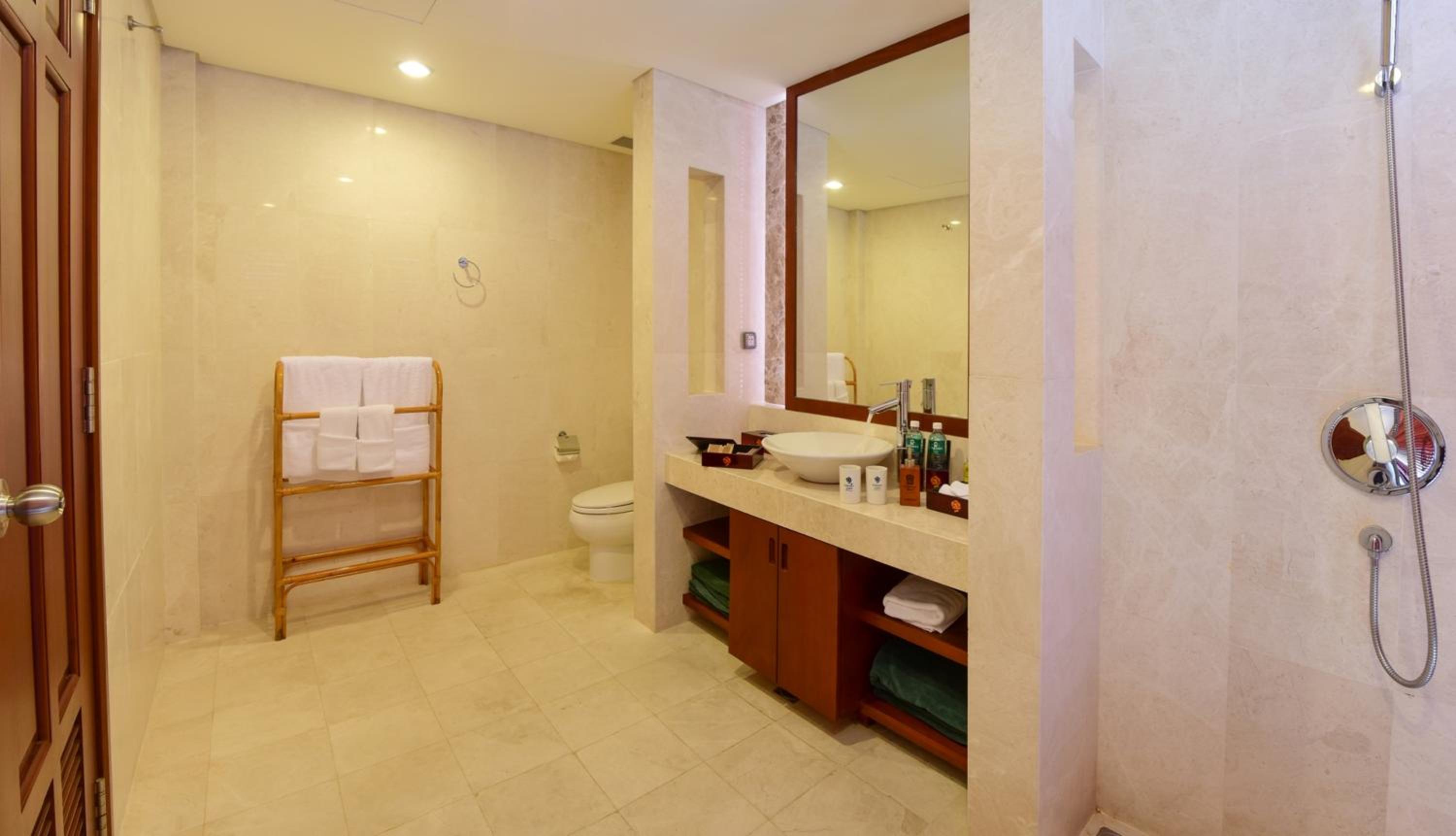 Furama Villas Danang - Image 3
