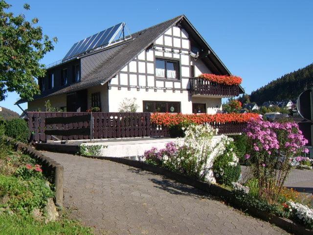 Photo 26