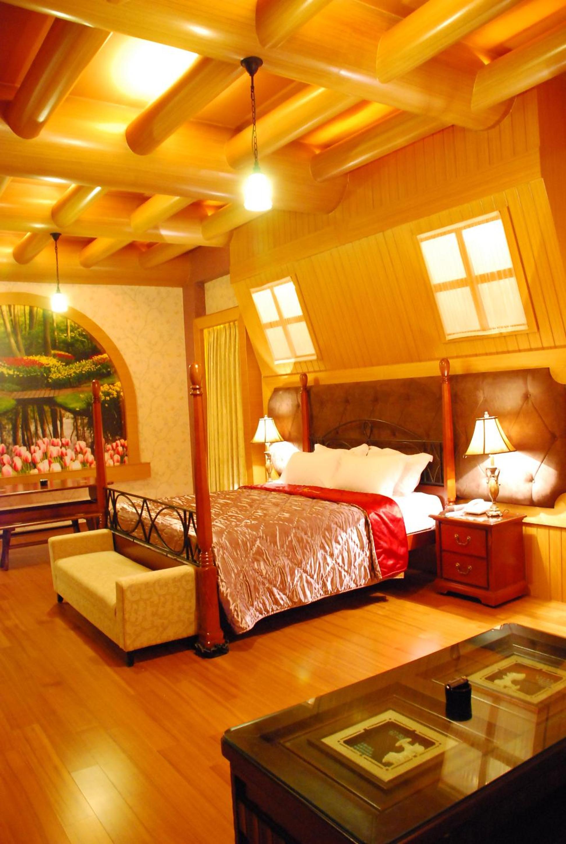 Wei Feng Exquisite Motel Pintung Branch