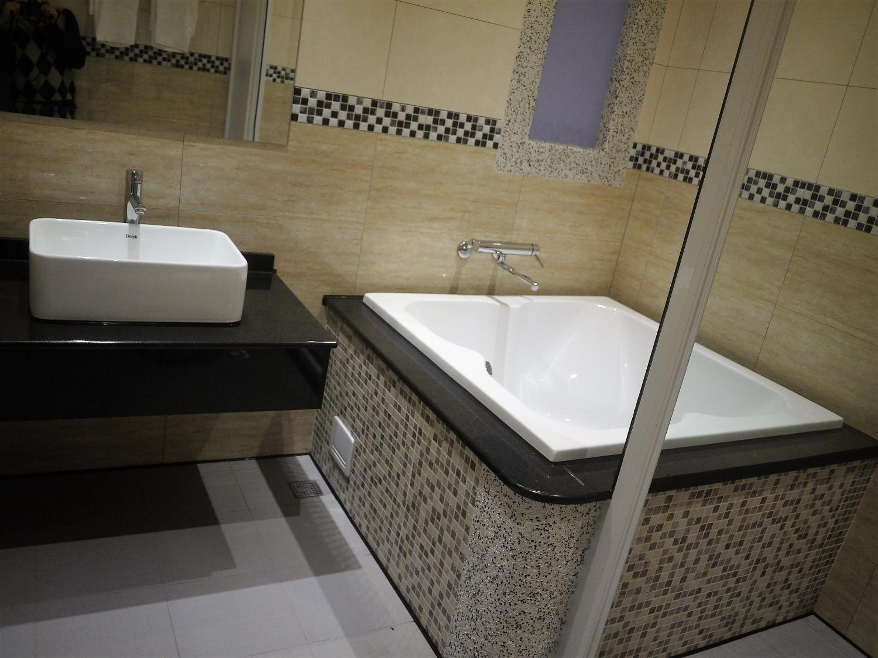 Wei Feng Exquisite Motel Pintung Branch