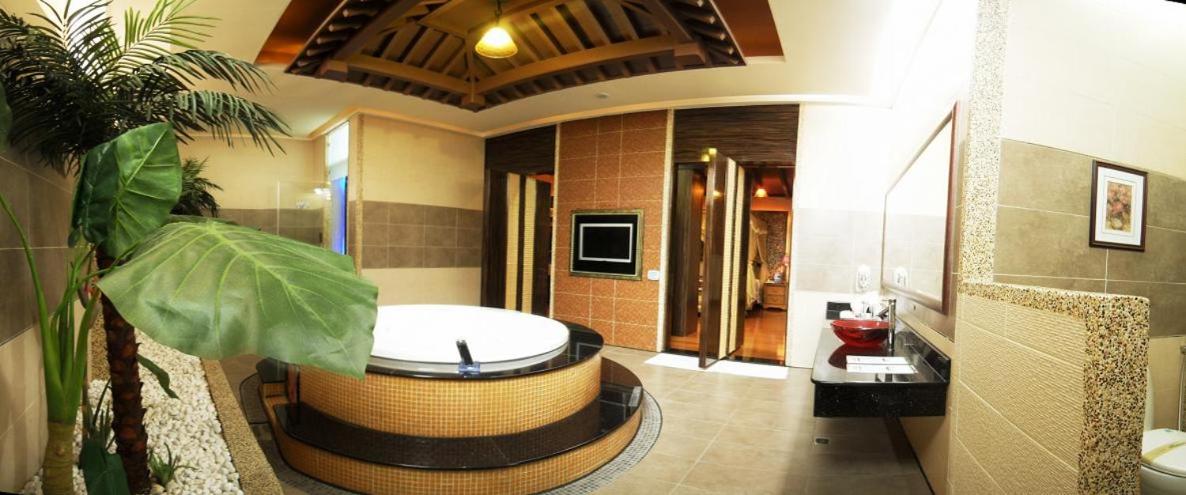 Wei Feng Exquisite Motel Pintung Branch