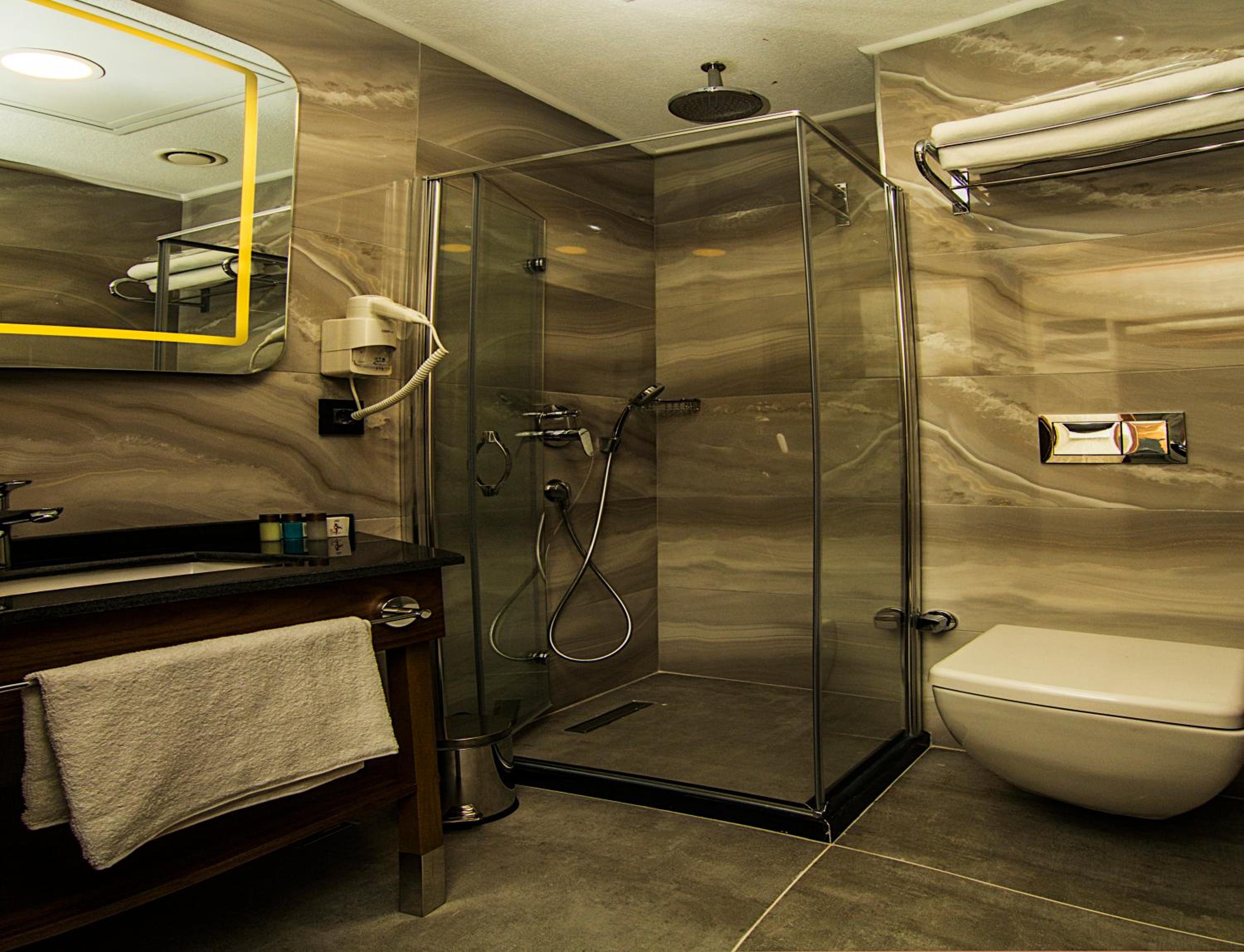 Vertu Hotel - Image 18