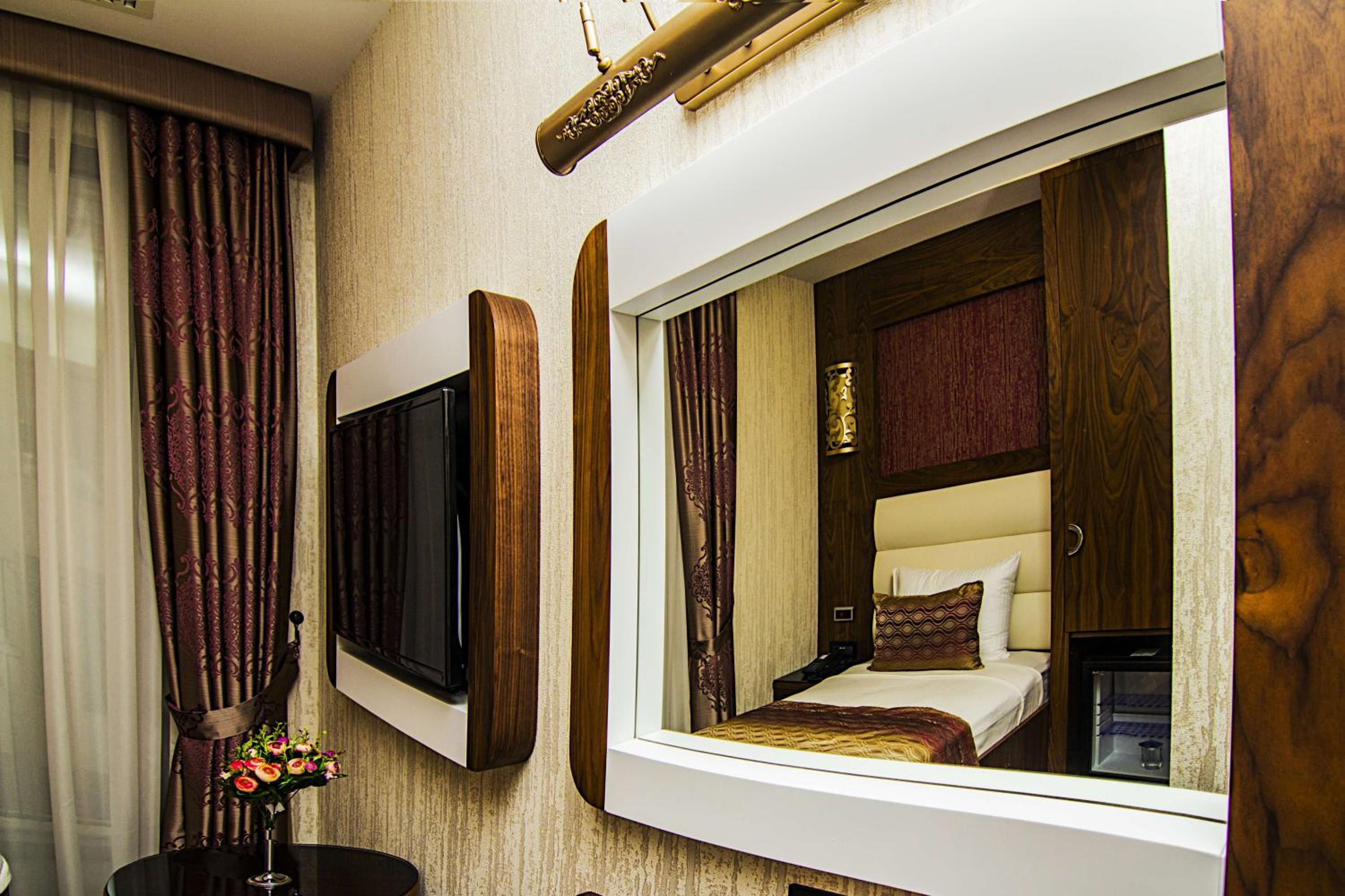 Vertu Hotel - Image 21