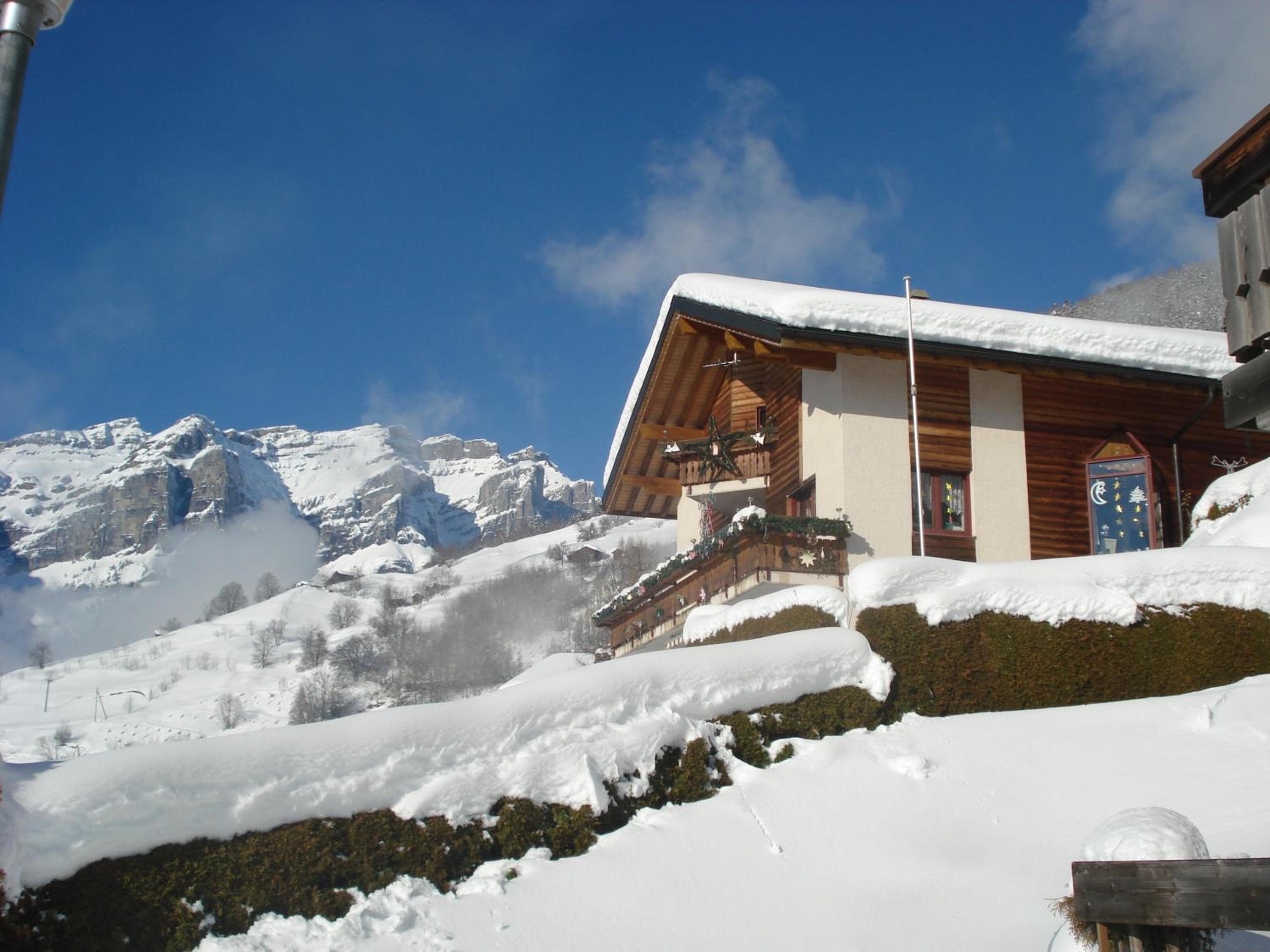 Verträumt schön zu jeder Jahreszeit Bergpanoramasicht view 3