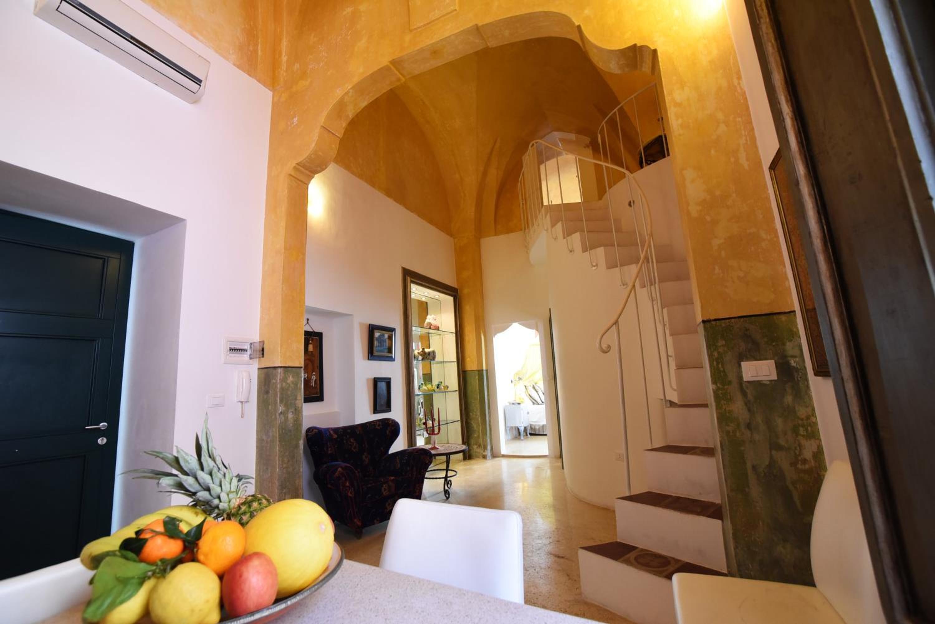 Palazzo Salapolis - Luxury Apartments