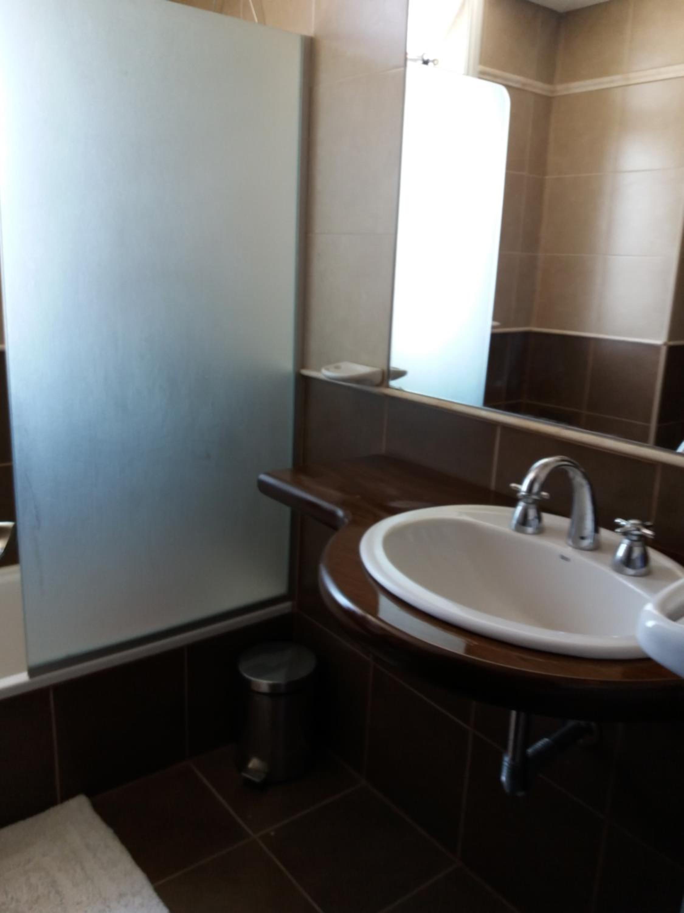 Departamento moderno centrico, vista ciudad, valle y montañas