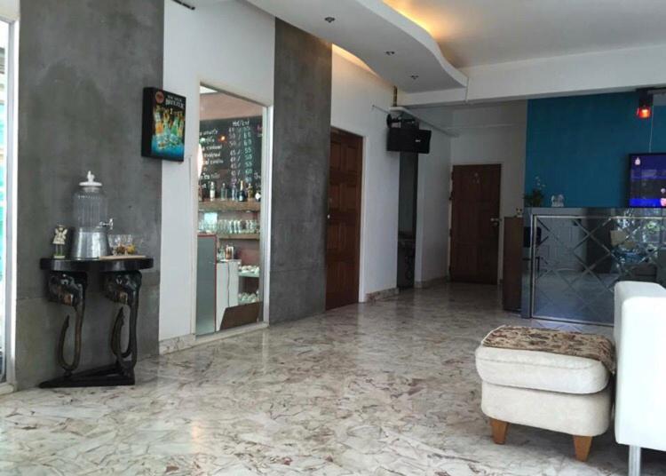 Oriental Smile Hotel