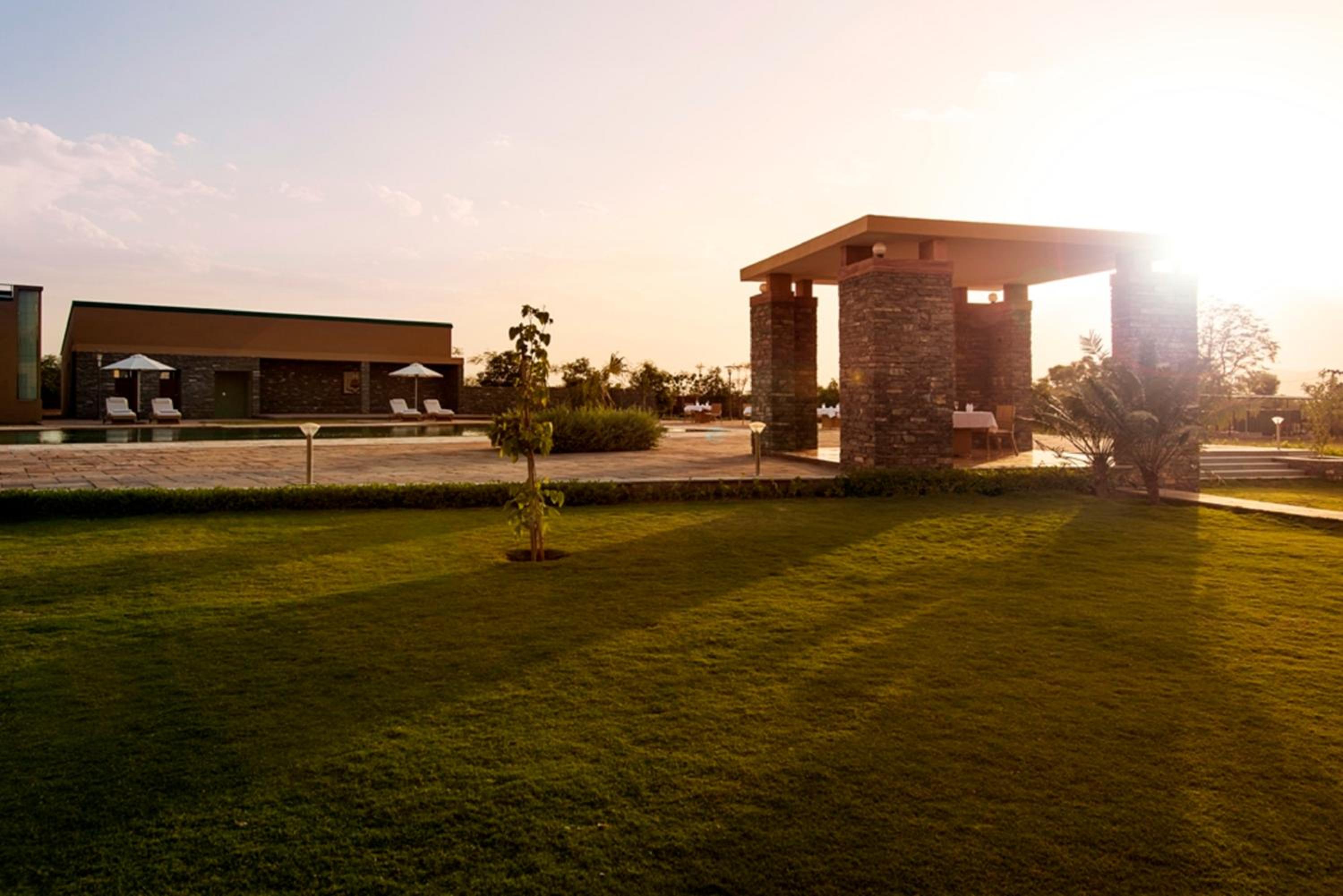 Dera Masuda Luxury Resort