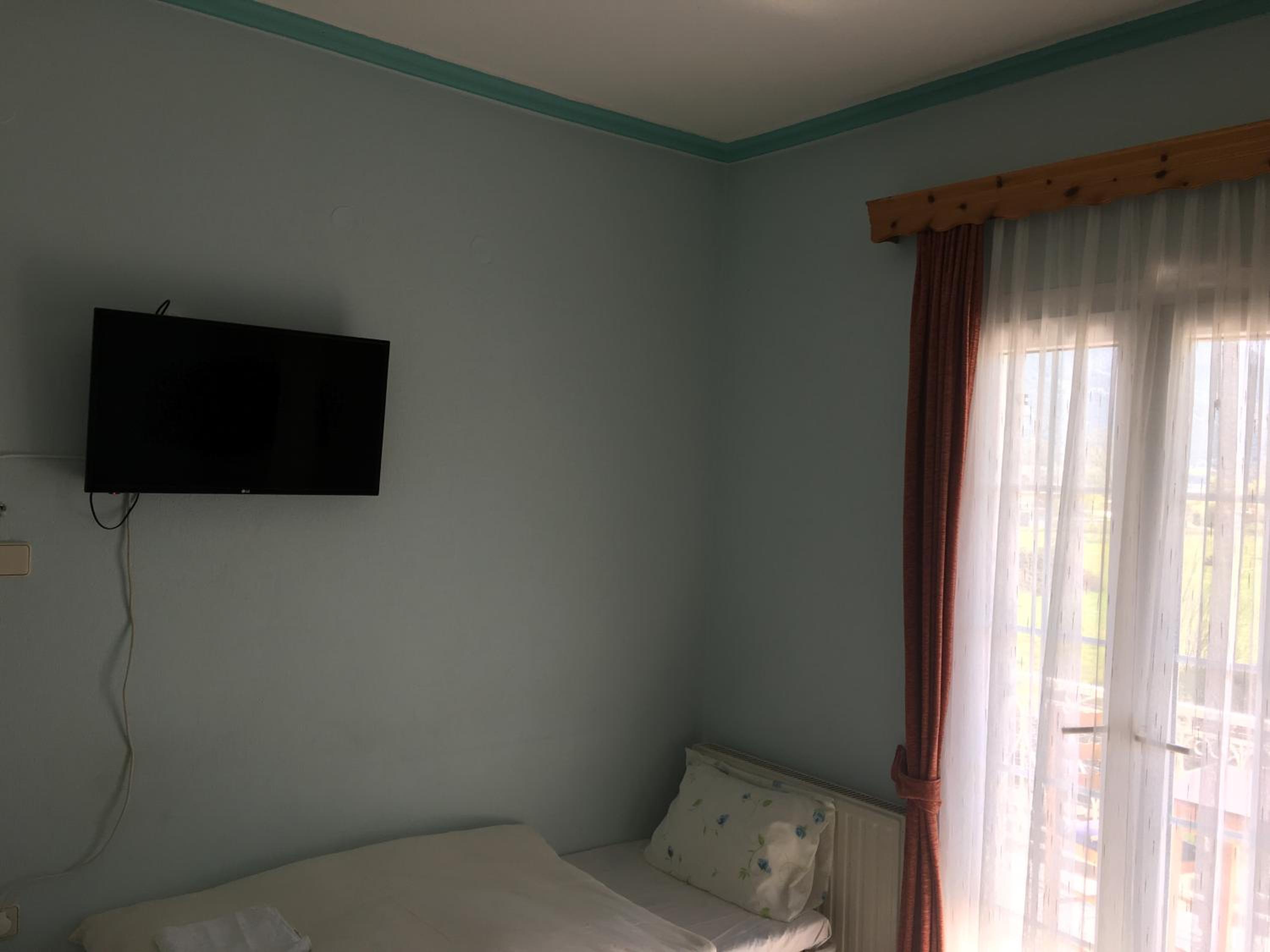 Photo 38