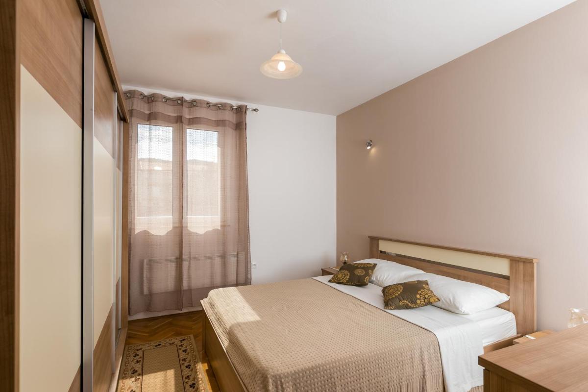 Apartments Oliva view 2