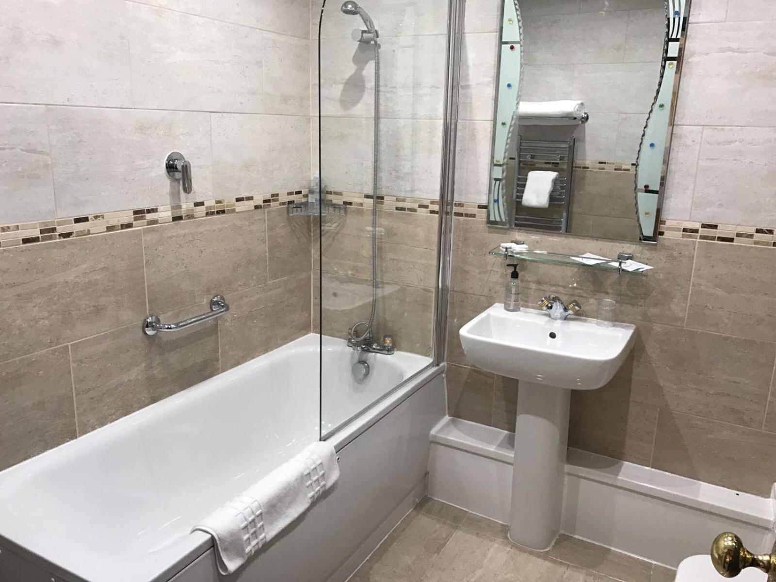 Harefield Manor Hotel, photo 46