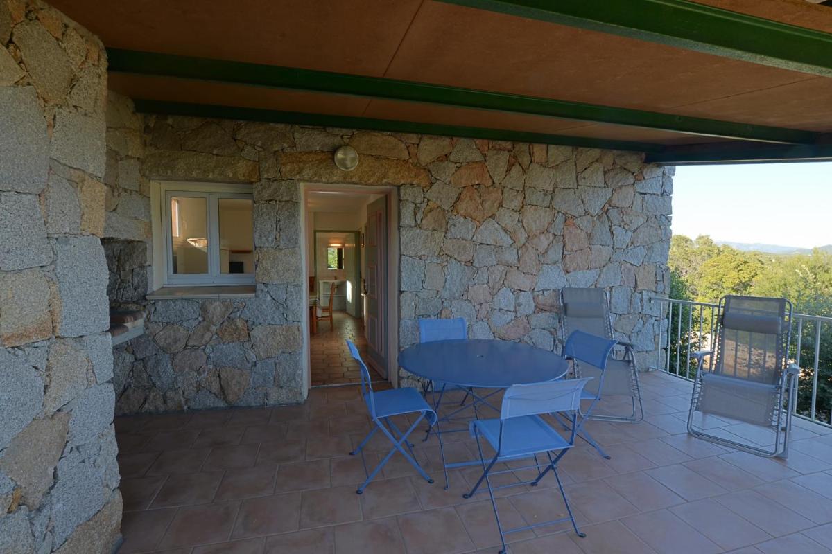 outdoor BBQ area