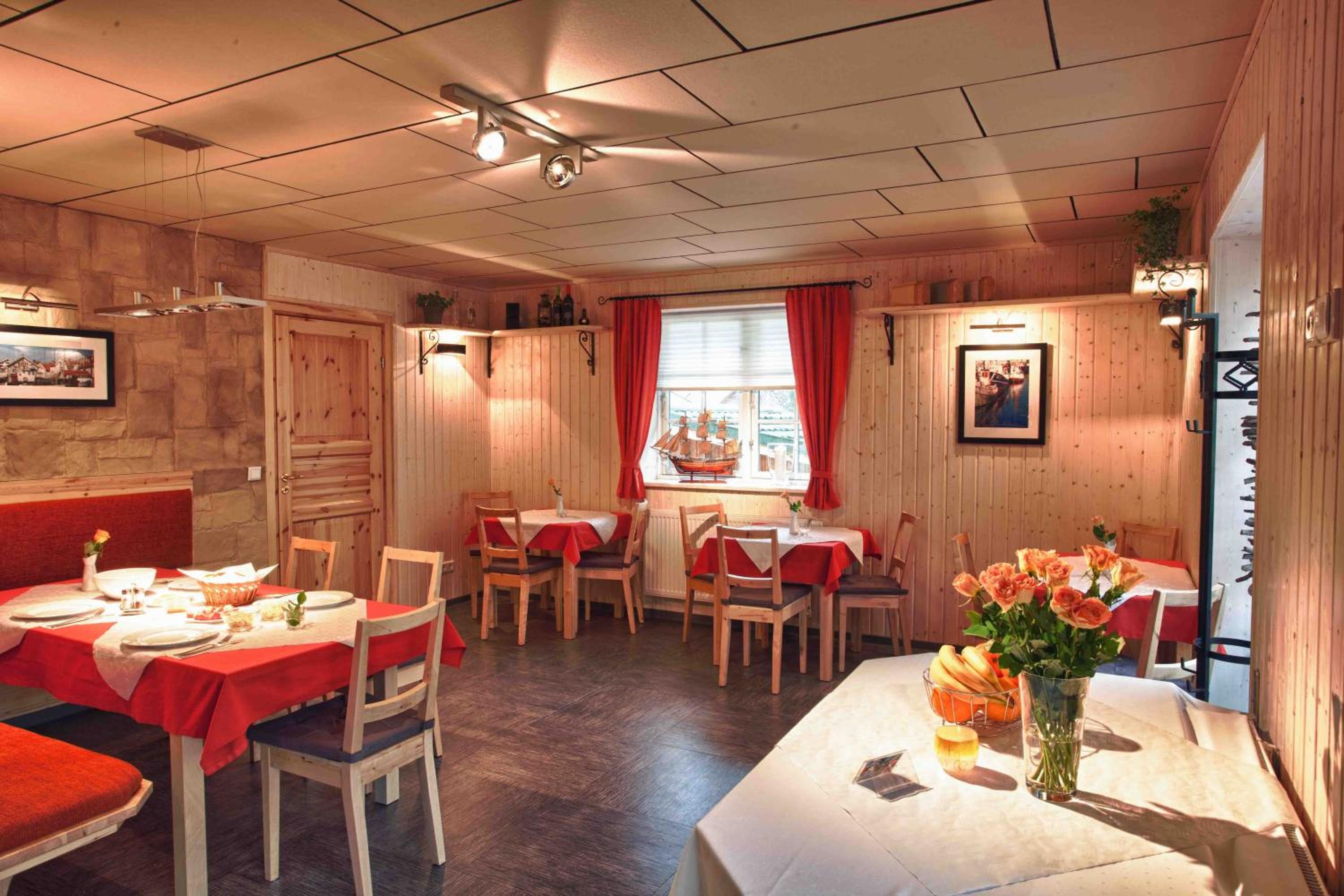 Haus Stoertebeker Appartements - Hotel Garni, Seebad Lubmin