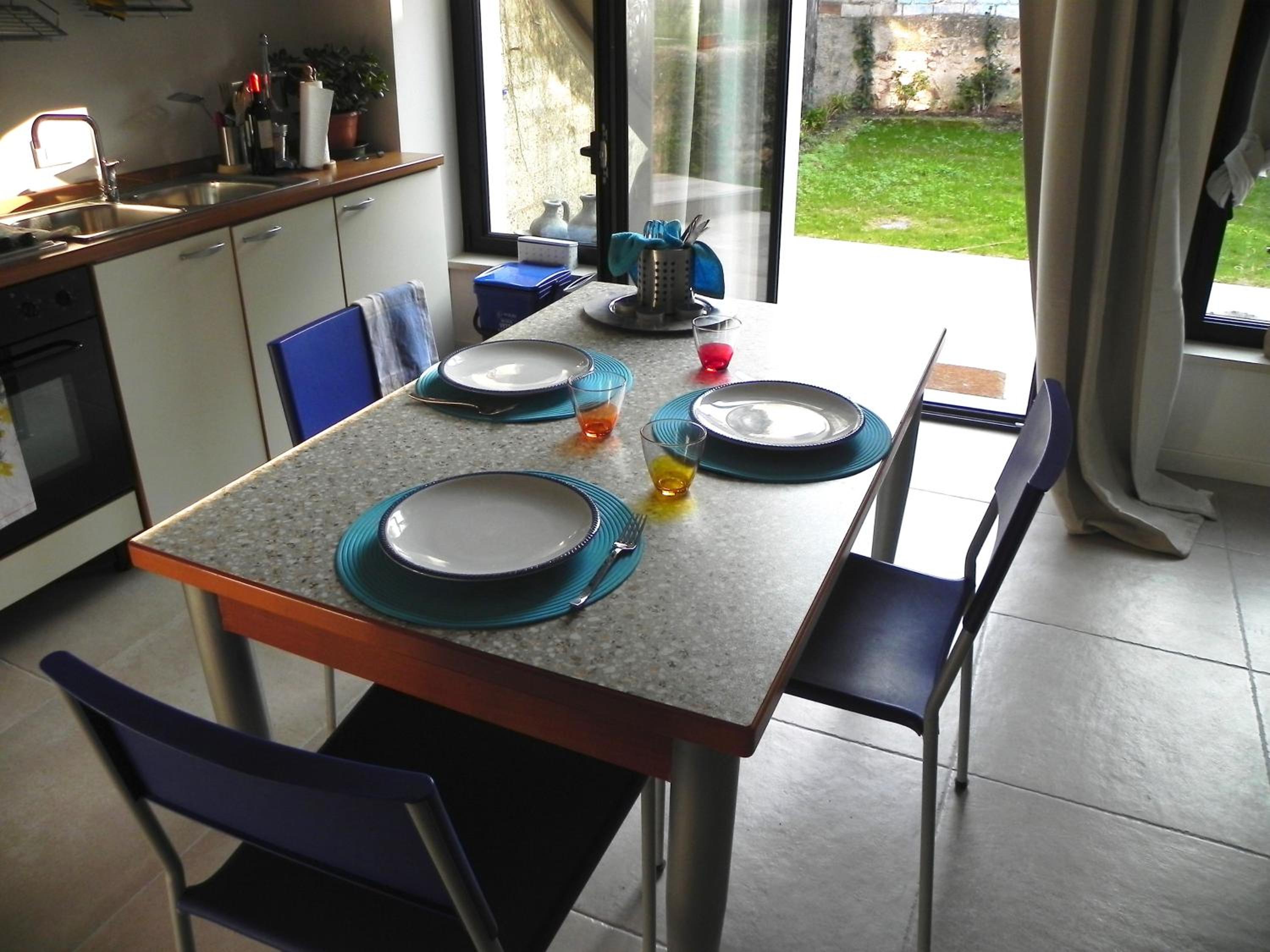 Villa Carlotta en Moniga — kitchen