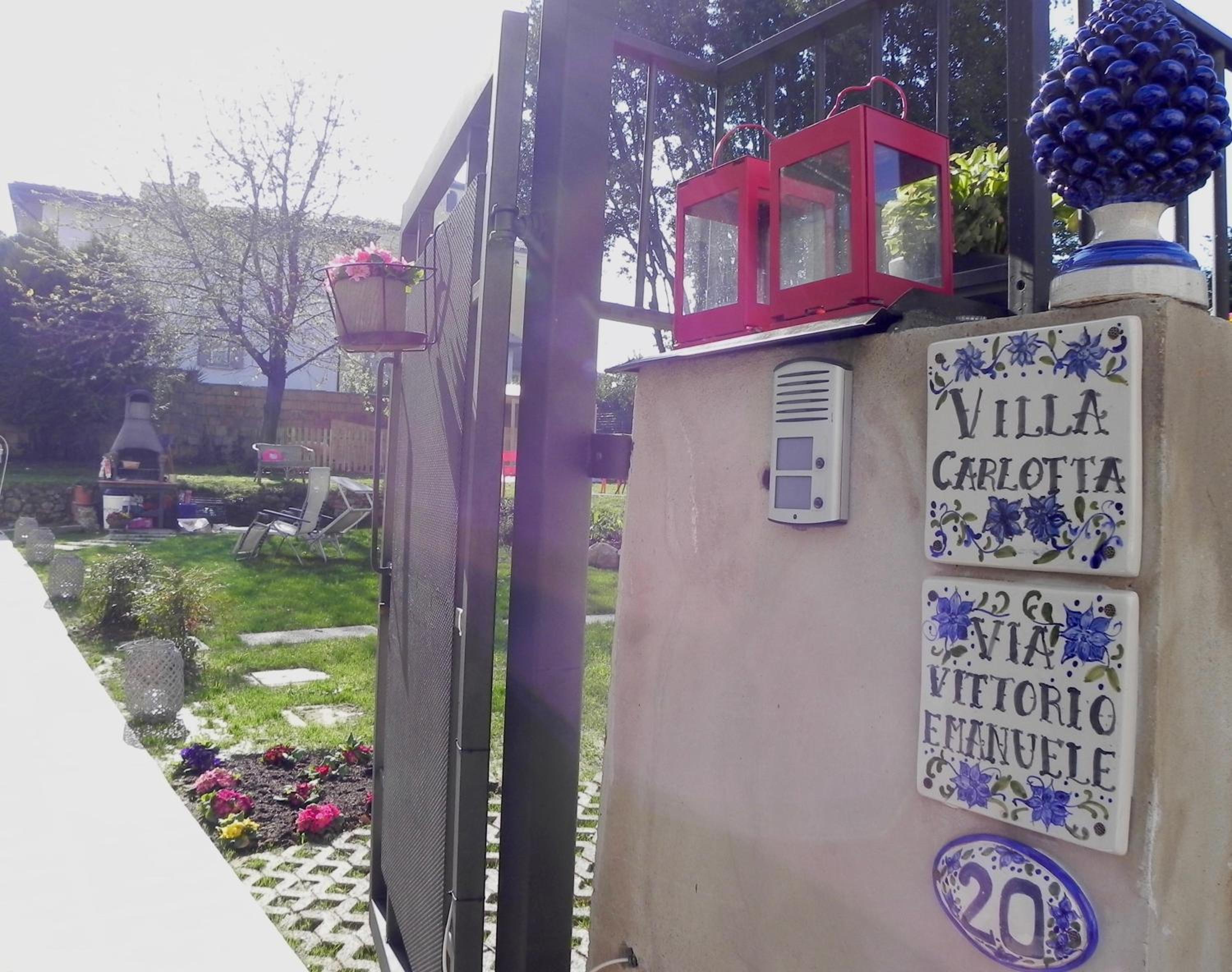 Villa Carlotta en Moniga — other