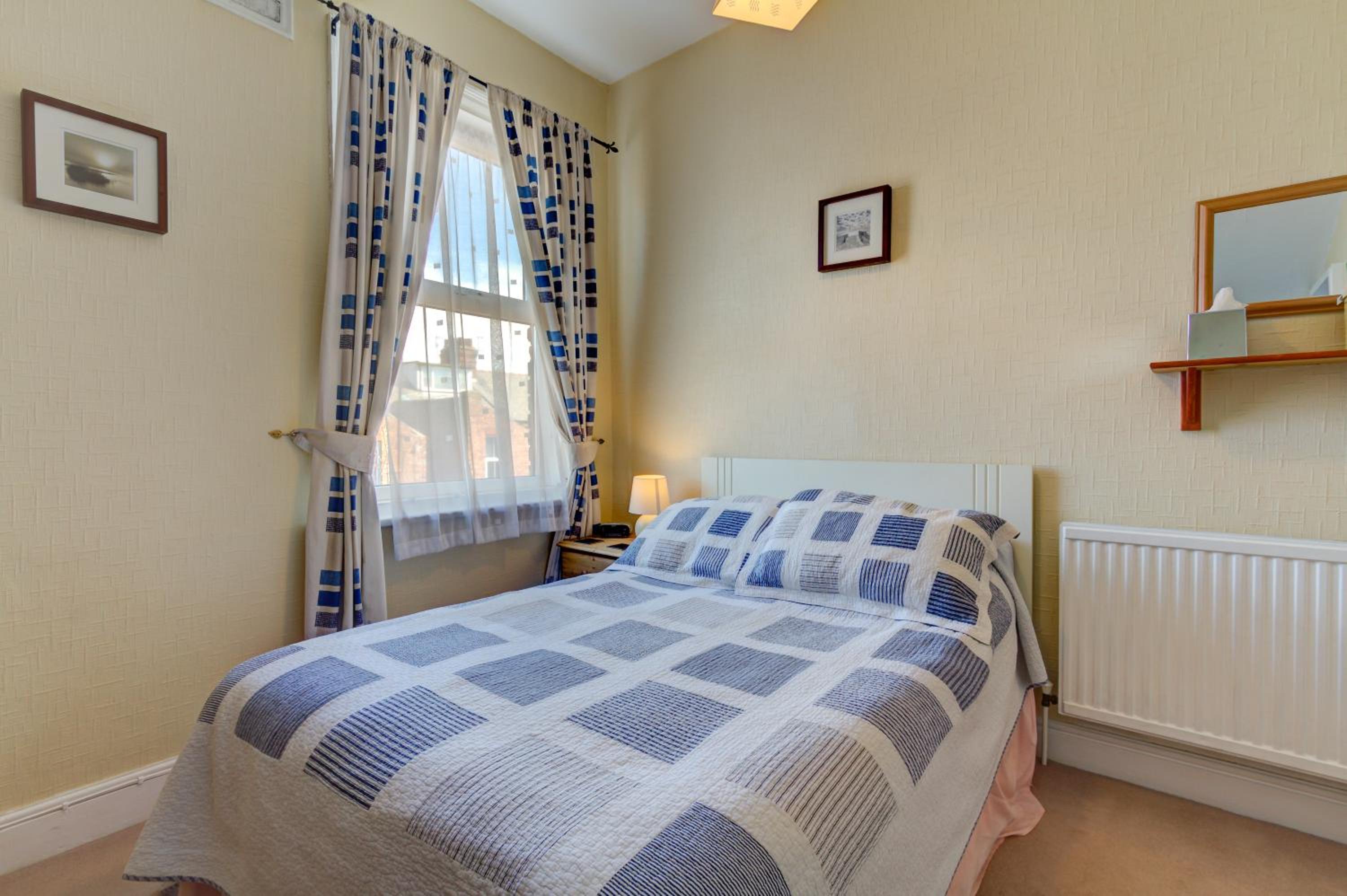 Dolphin Guesthouse