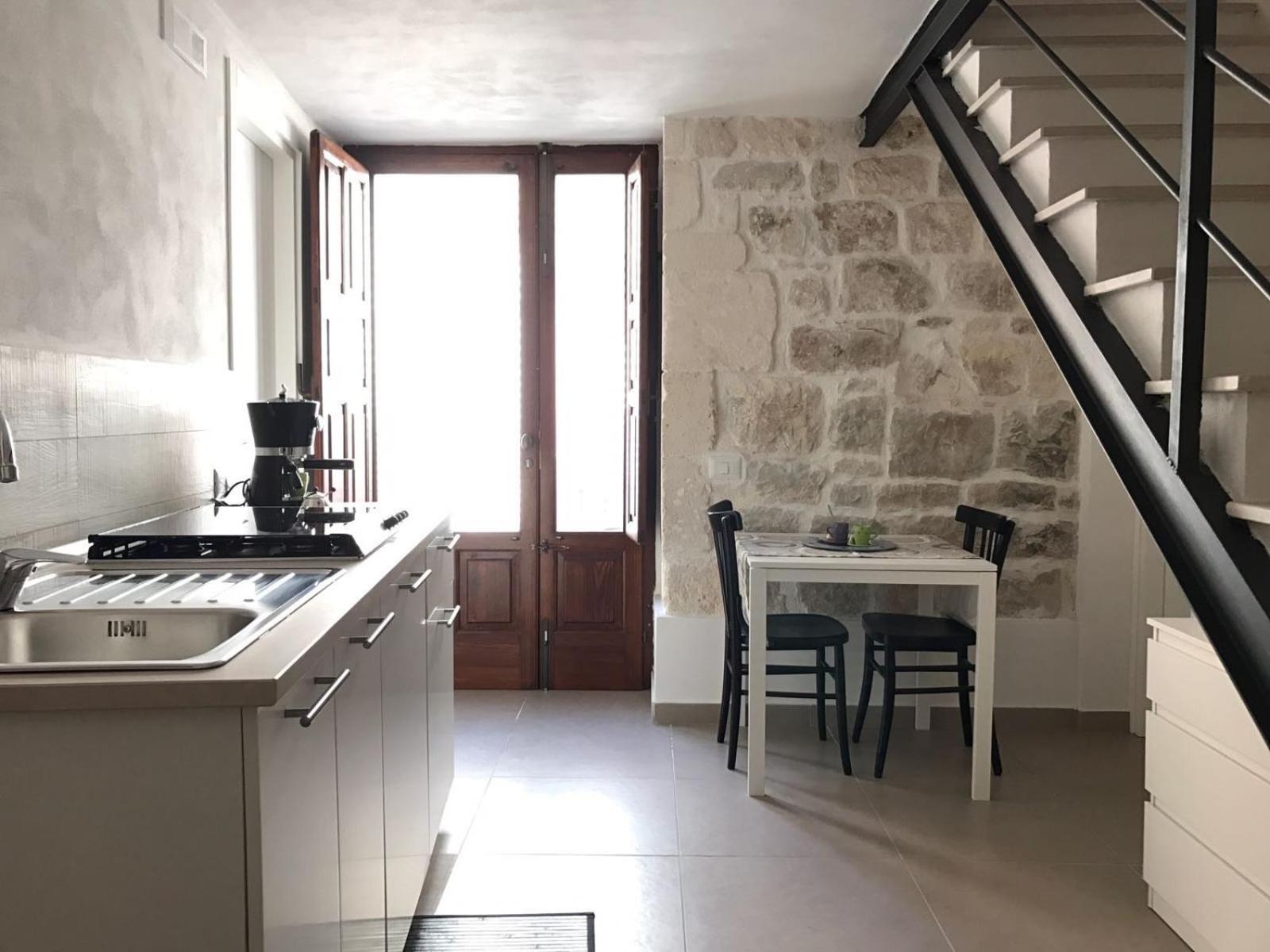 Ed.Ma en Scicli — kitchen