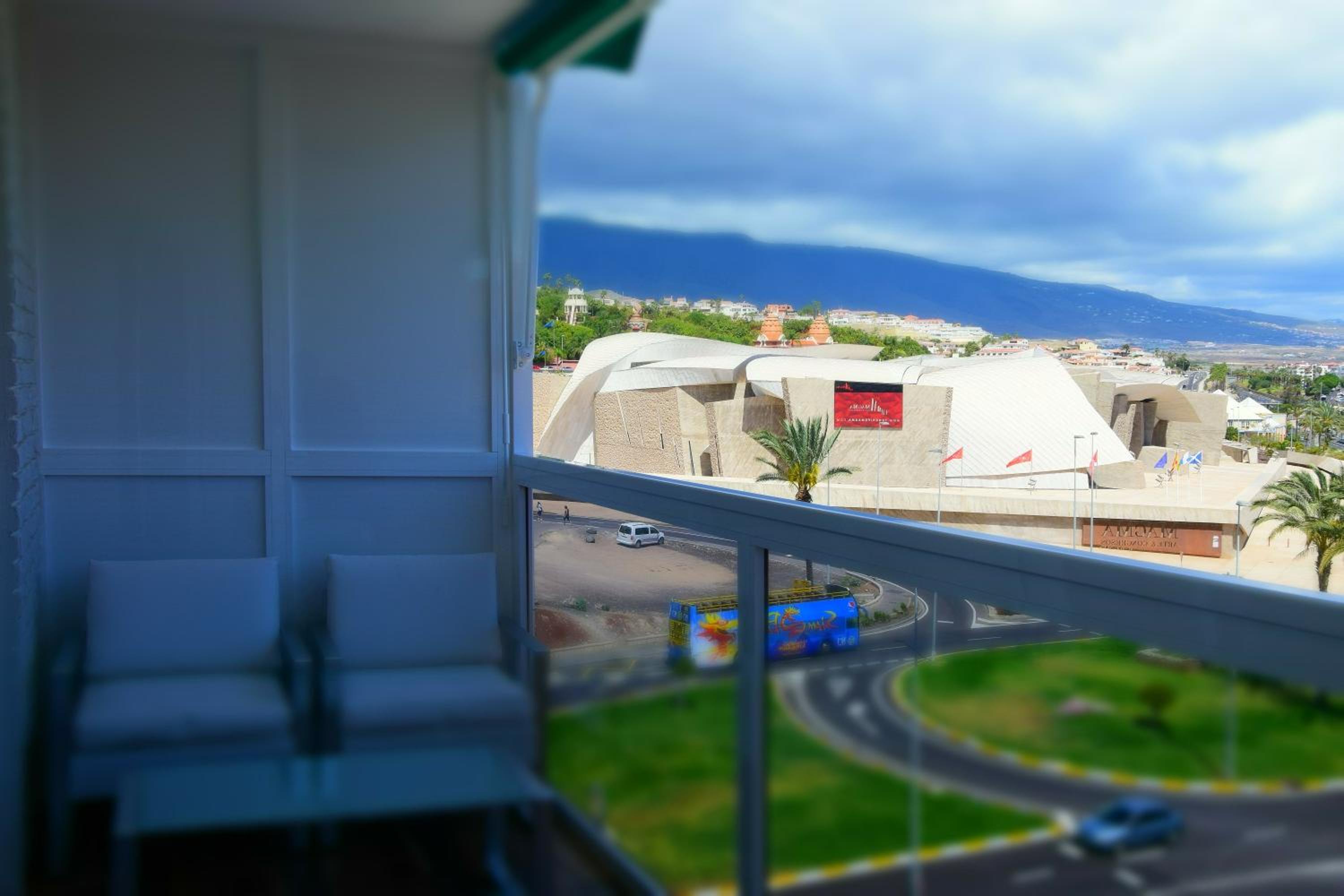 Captain Americas Apartment view 4