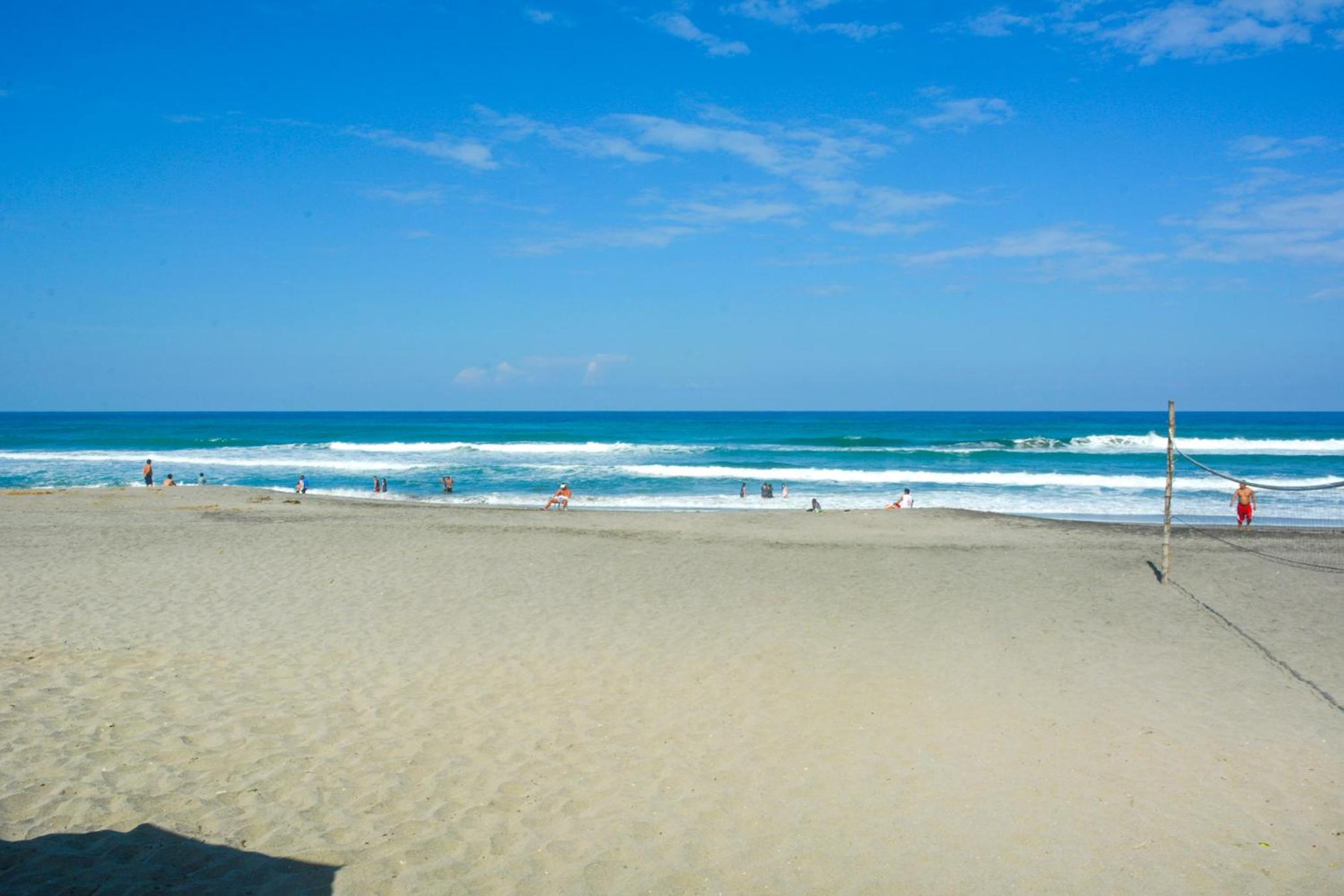 Isla Bonita Beach Resort, San Juan - 11