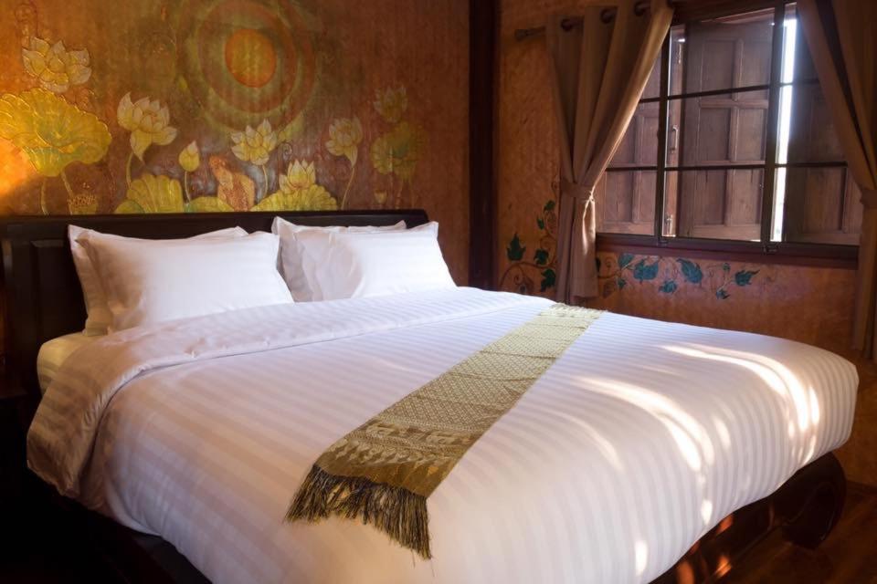 The Wes Village, incl free Breakfast & free today's dish Thai food dinner