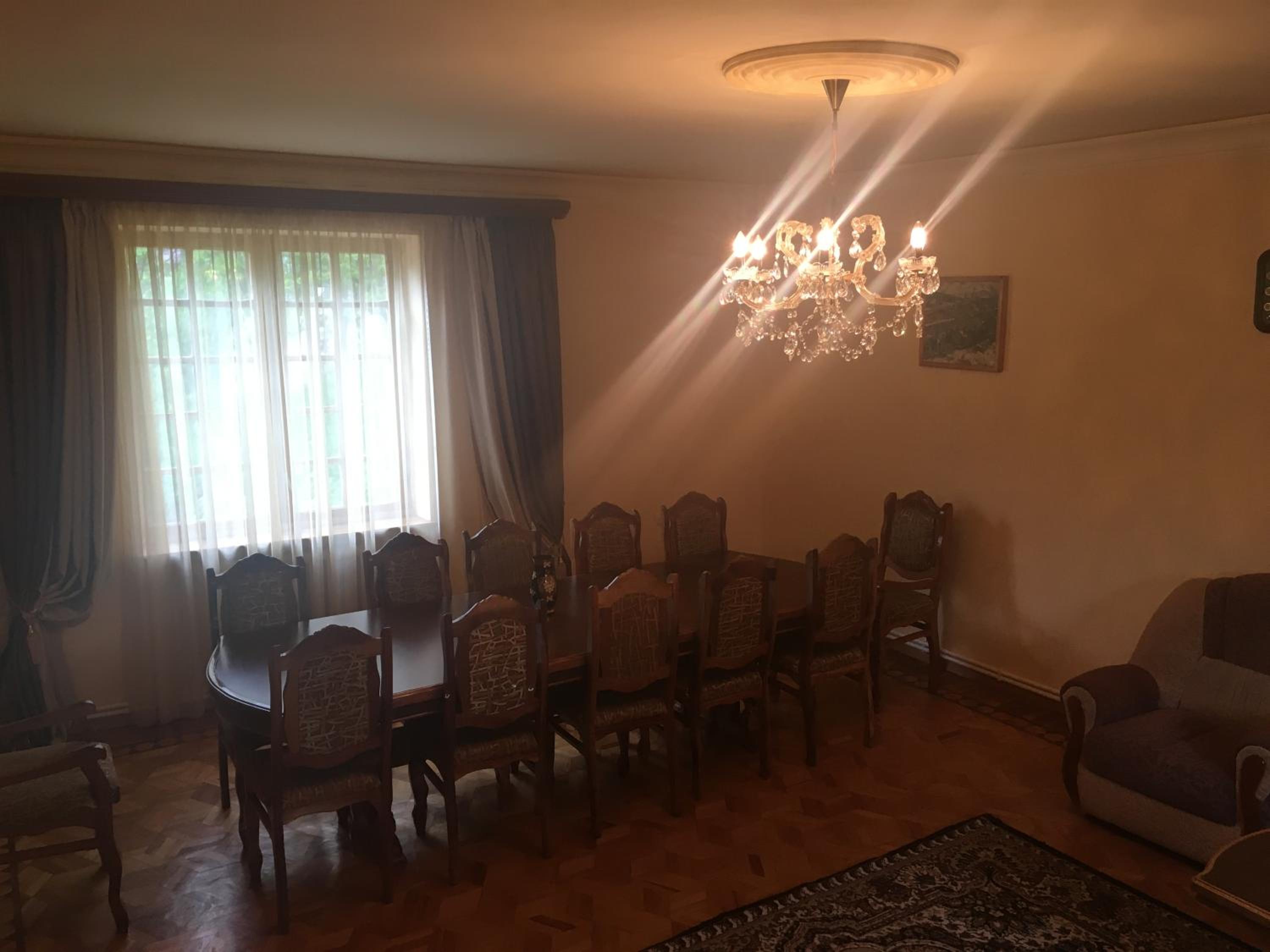 Areguni Guest House