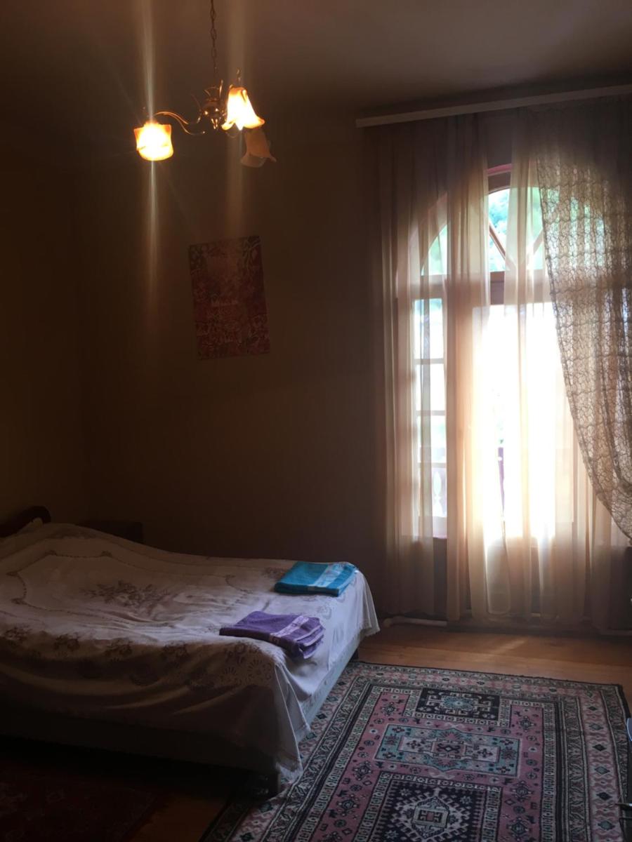 Areguni Guest House