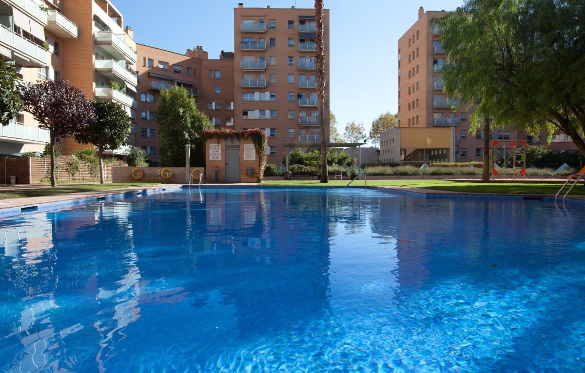 Lodging Apartments Beach Penthouse near center with pool