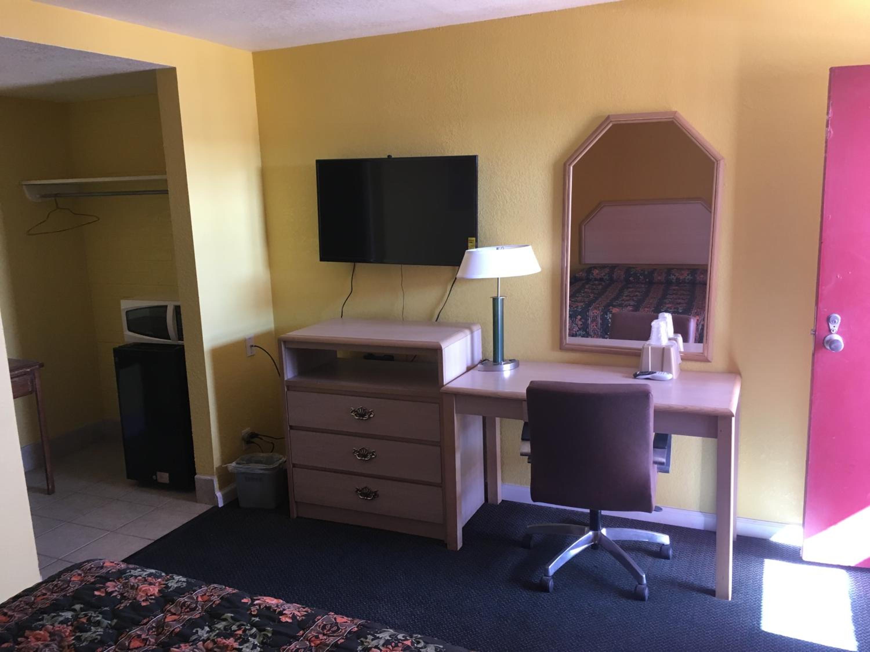 Photo 18
