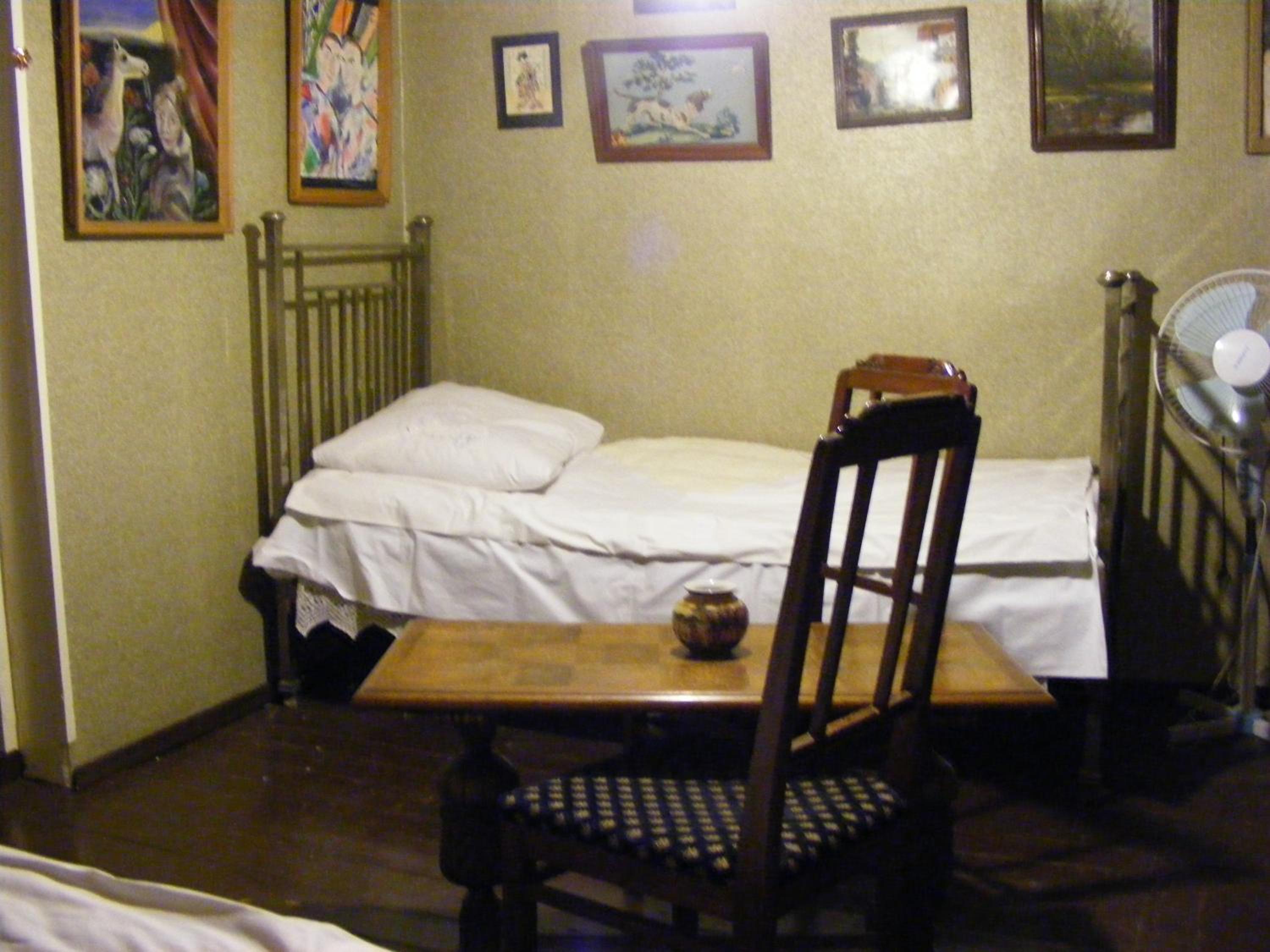 Photo 6