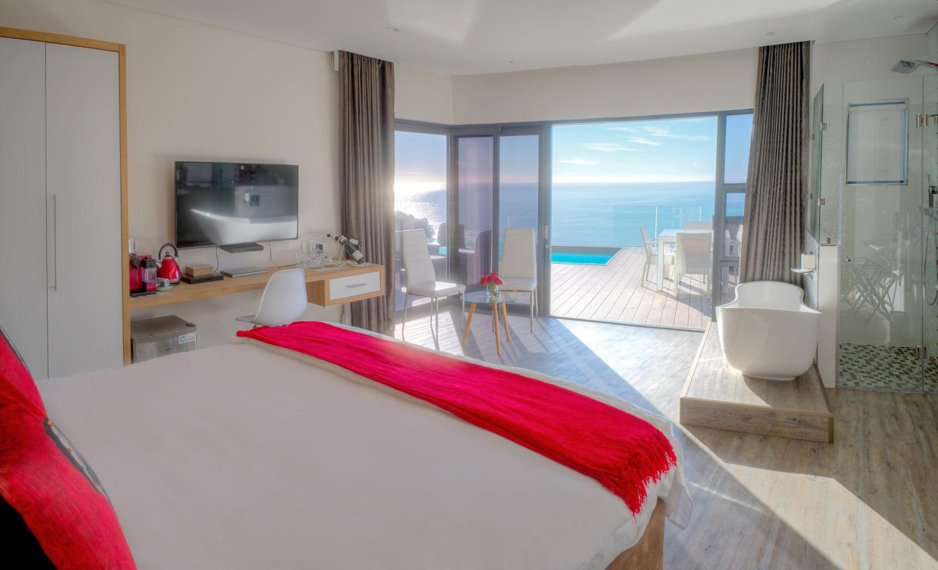 Sea Star Rocks Boutique Hotel